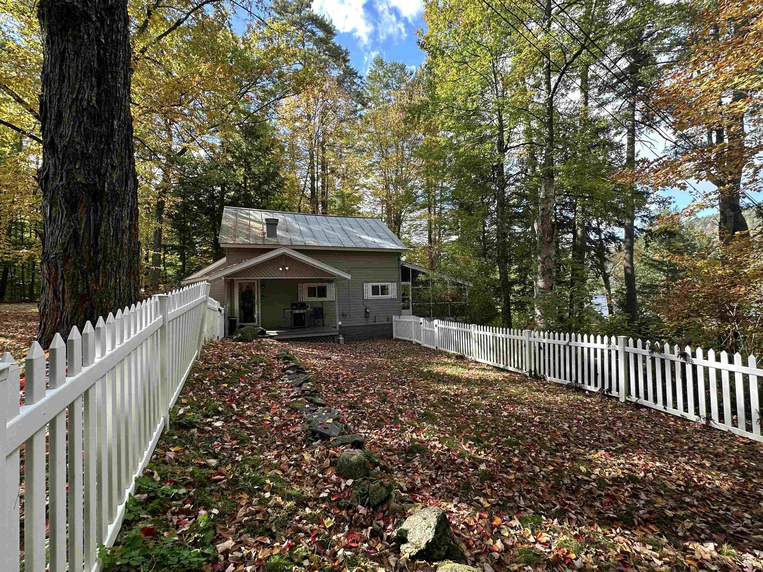 52 Redmond Road Property Photo 12
