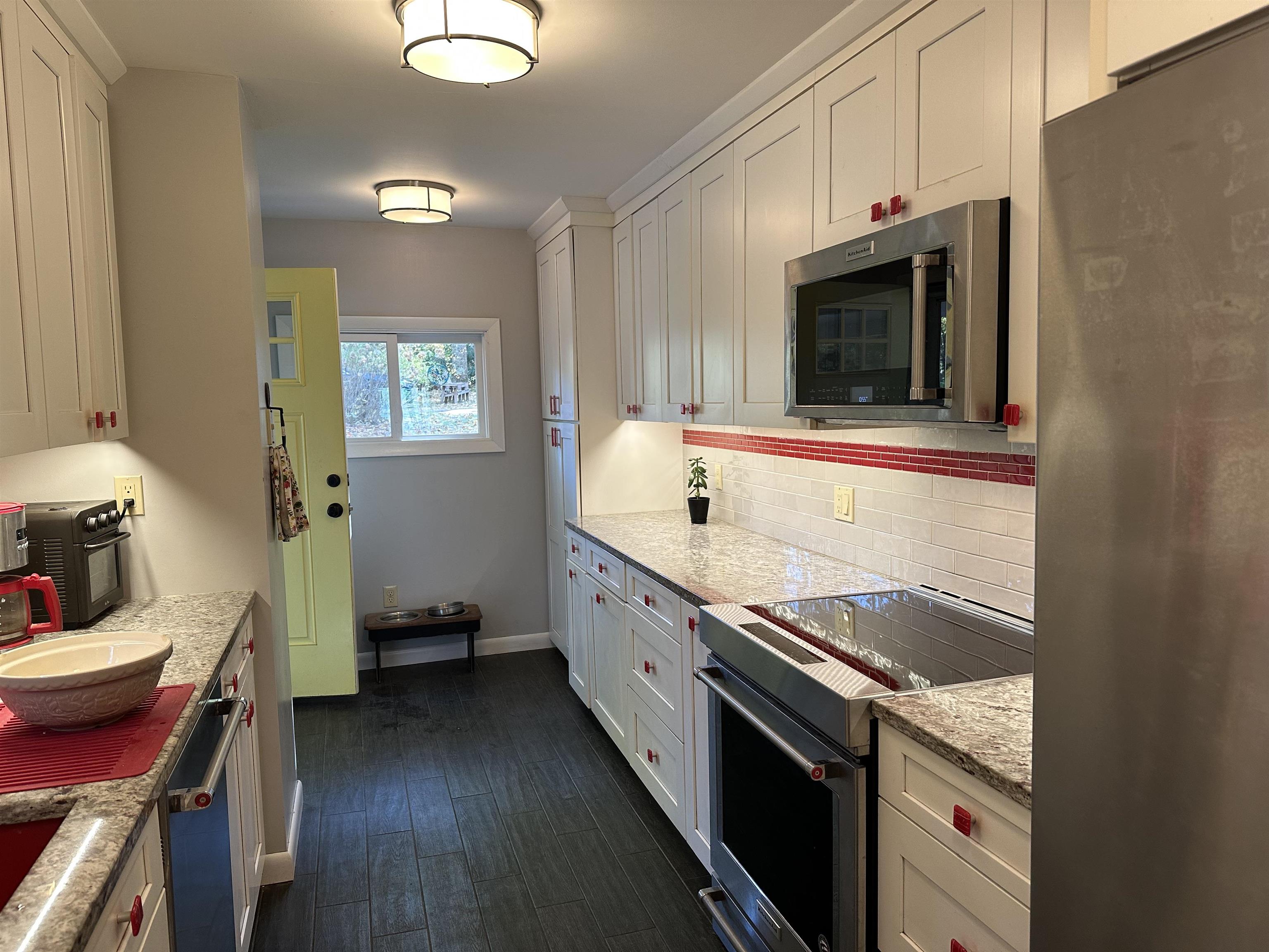 52 Redmond Road Property Photo 14