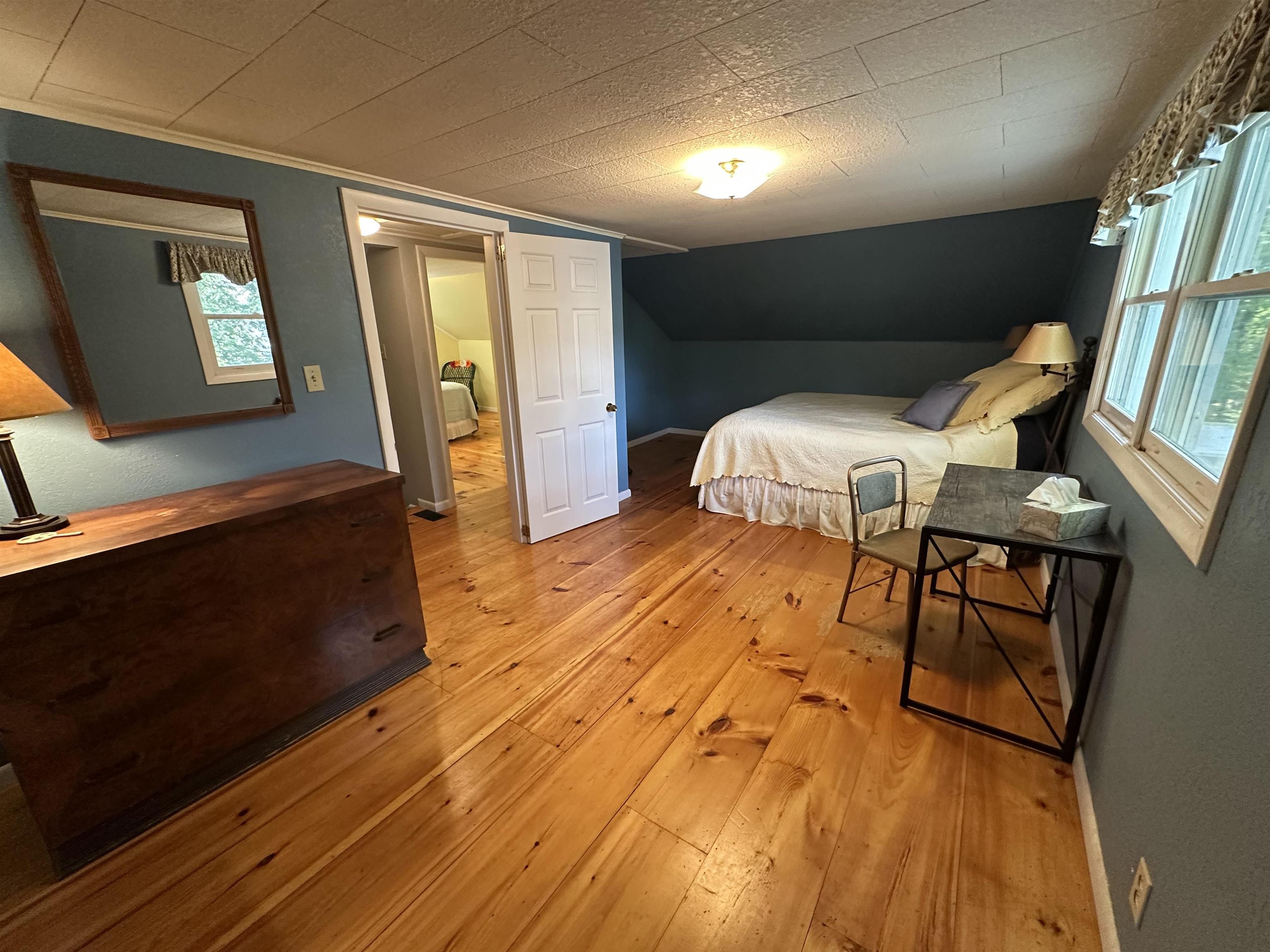 52 Redmond Road Property Photo 32