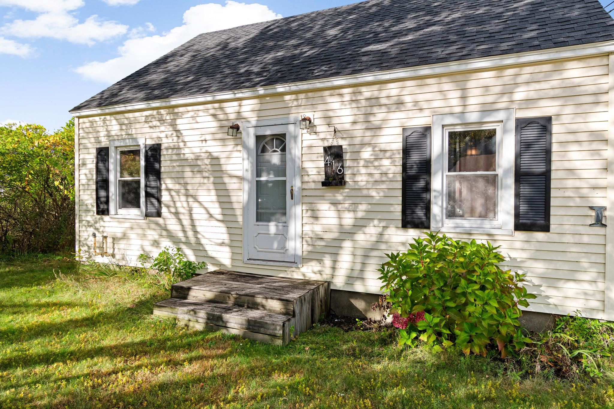 416 Porters Point Road Property Photo 3