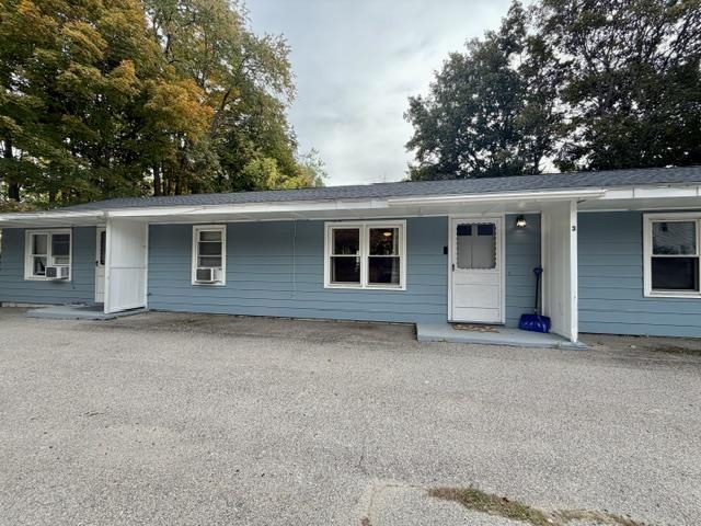 108 Oak Street Property Photo 1