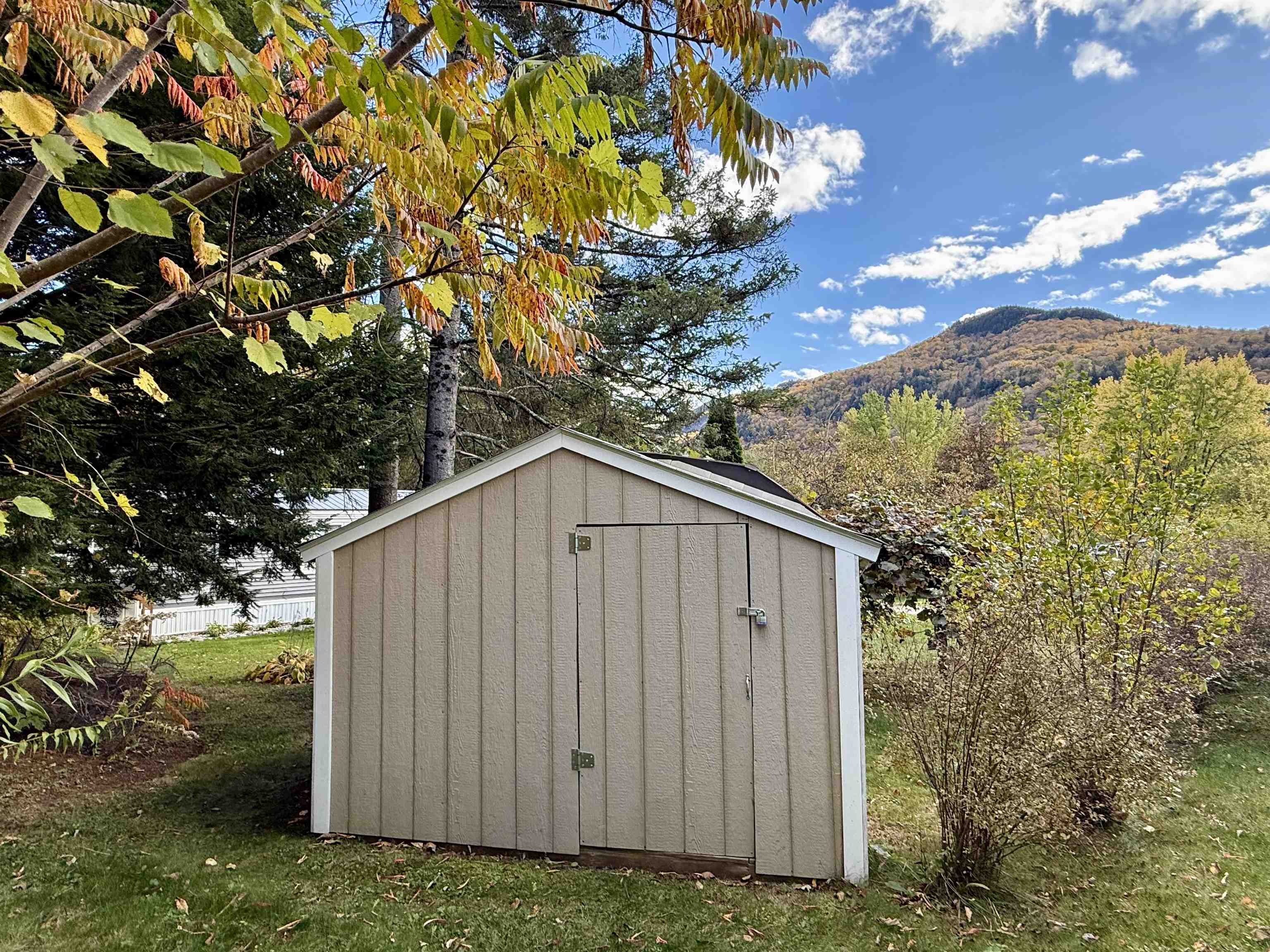 175 West Street Property Photo 16