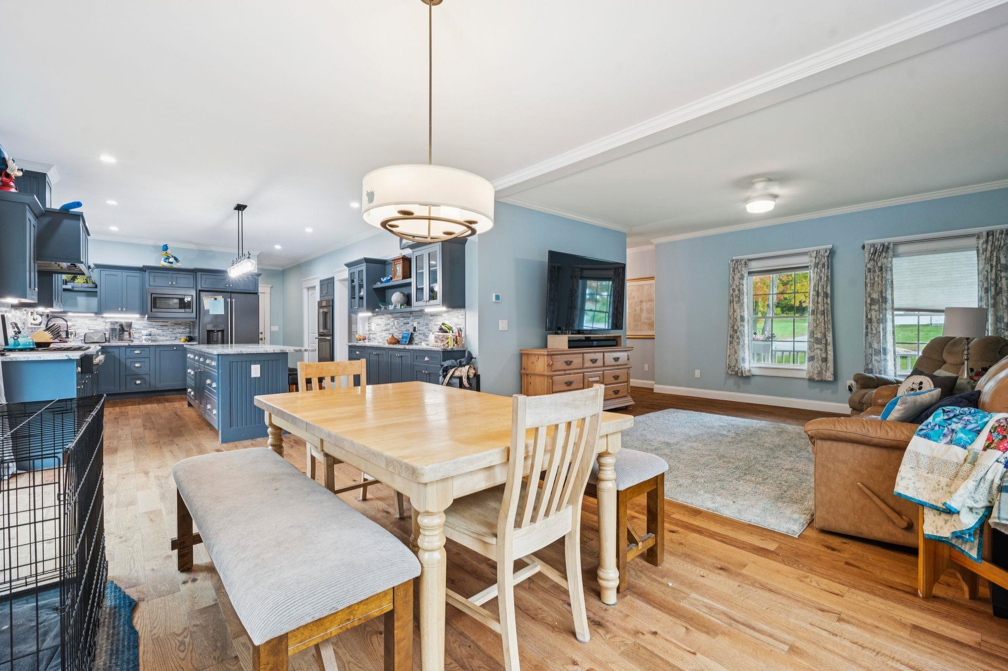 2 Exeter Road Property Photo 12