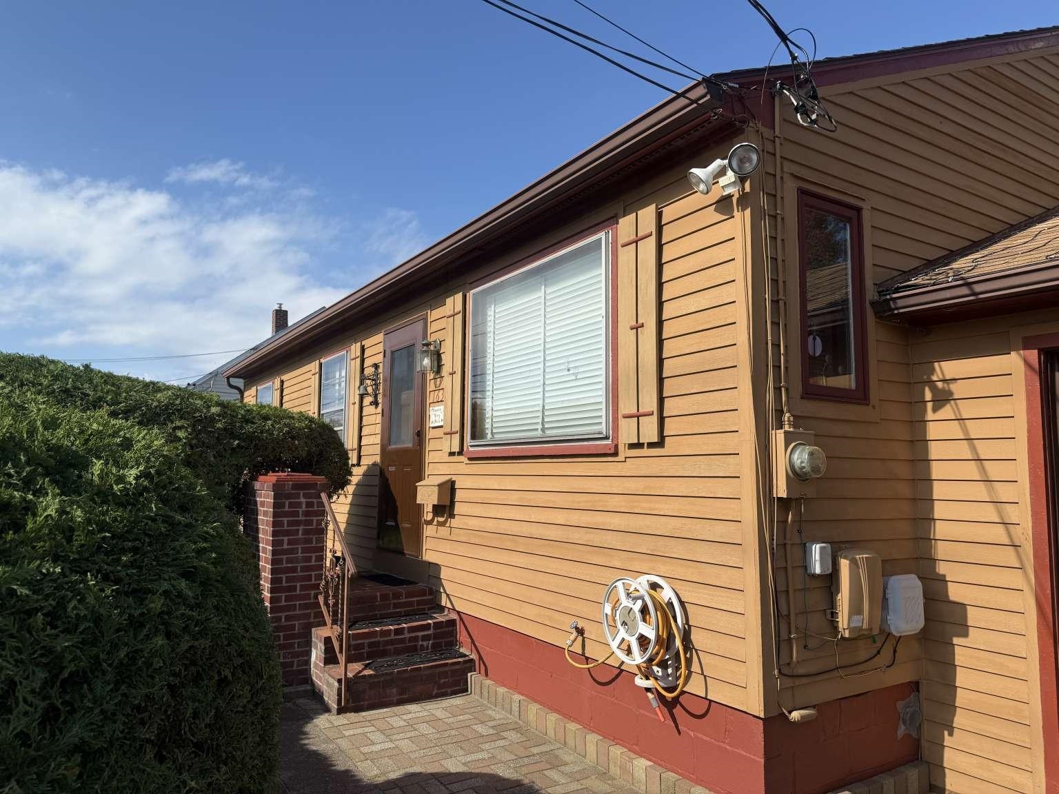 1634 North Avenue Property Photo 1