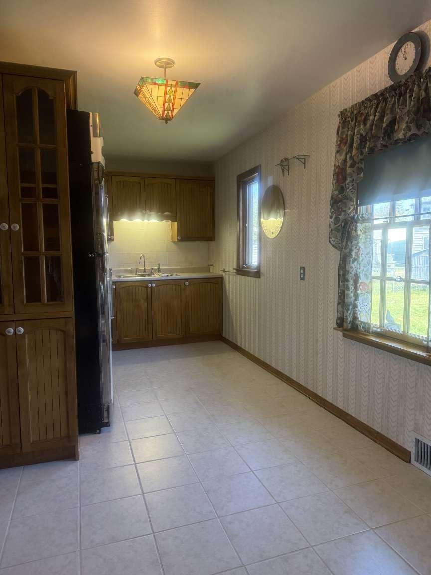 1634 North Avenue Property Photo 6