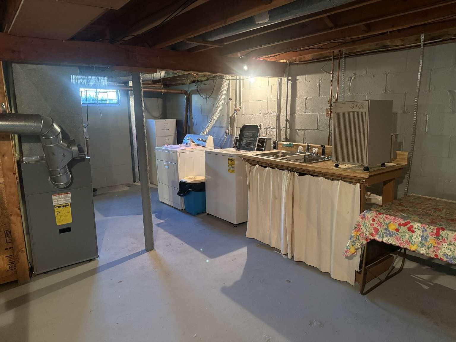 1634 North Avenue Property Photo 12