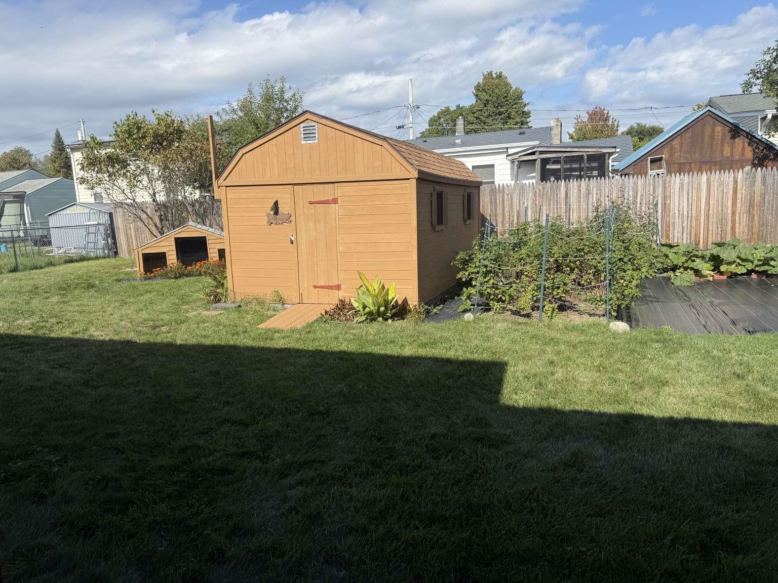 1634 North Avenue Property Photo 14