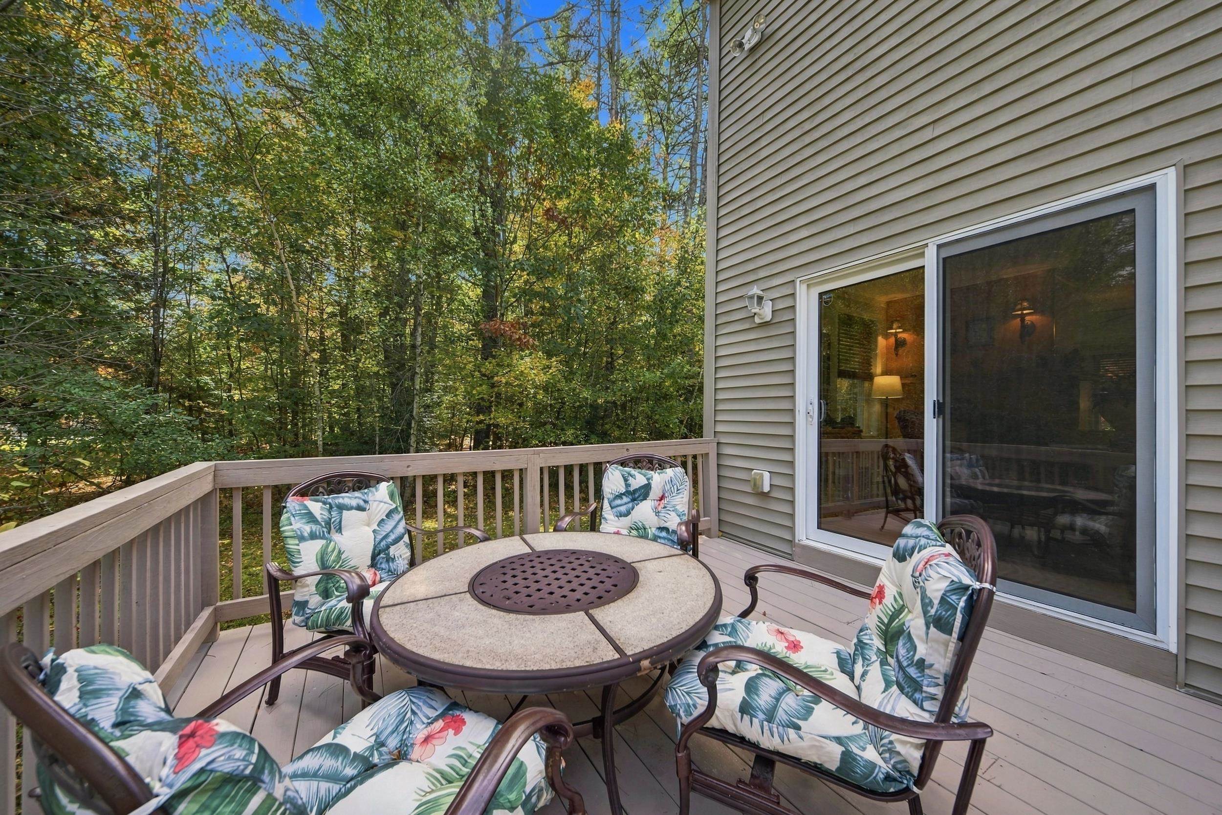 152 Burke Road Property Photo 15