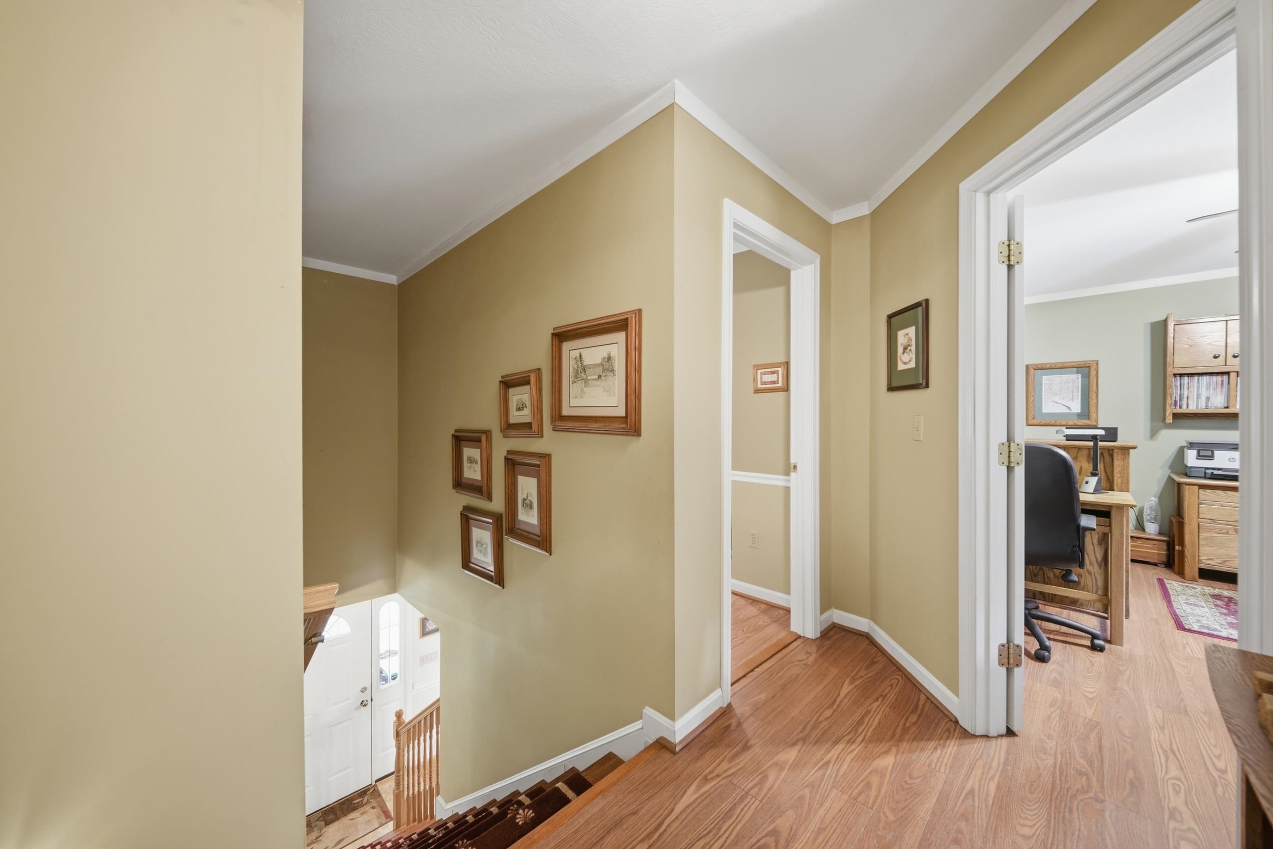152 Burke Road Property Photo 33