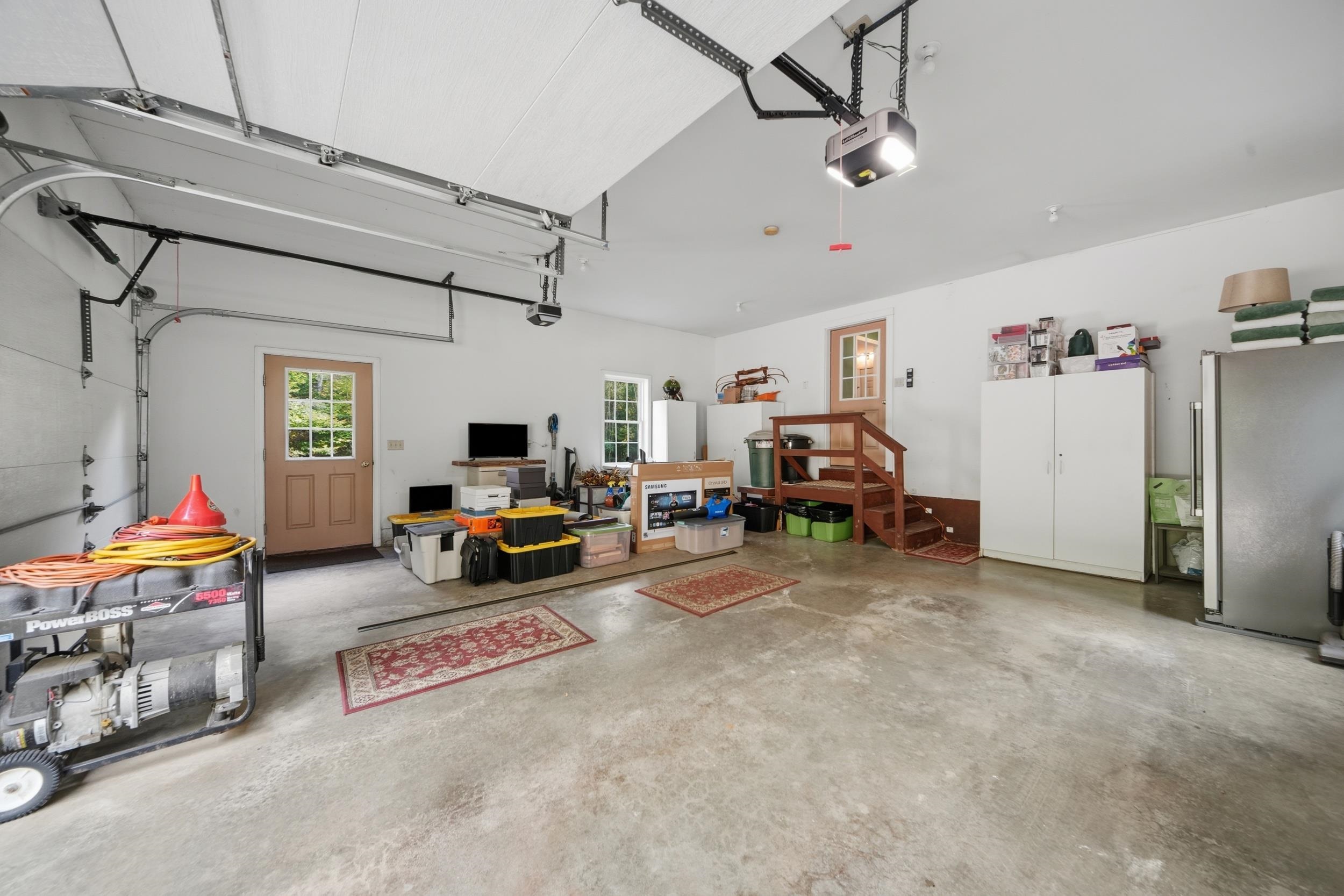 152 Burke Road Property Photo 38