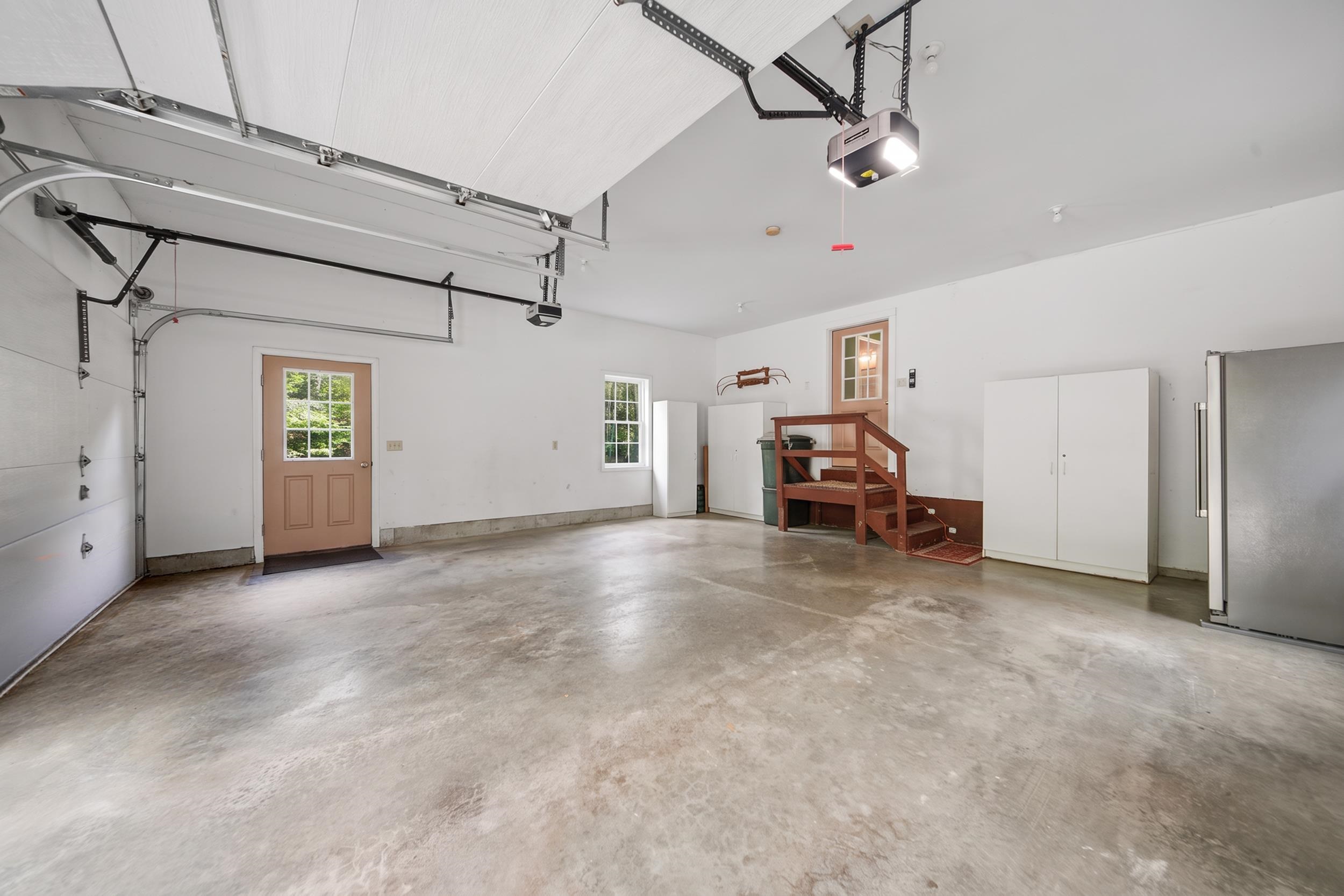 152 Burke Road Property Photo 39