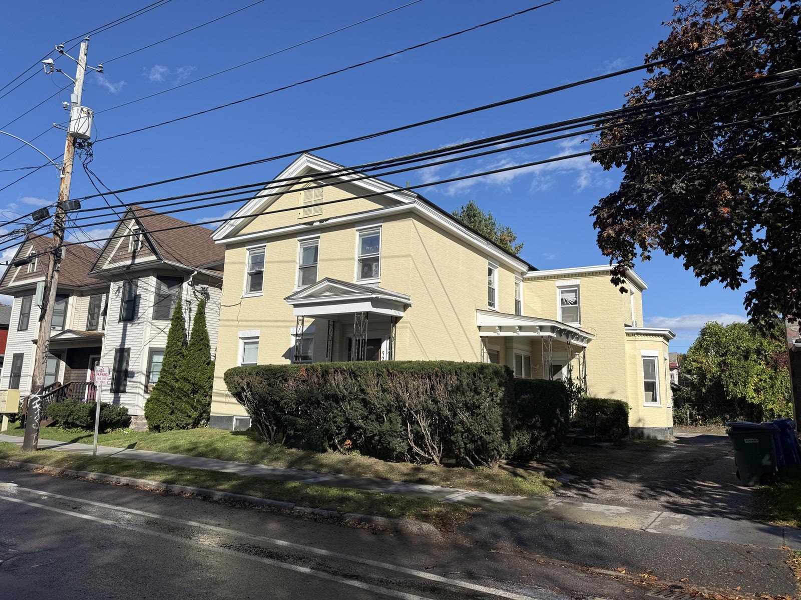 52 North Union Street Property Photo 1