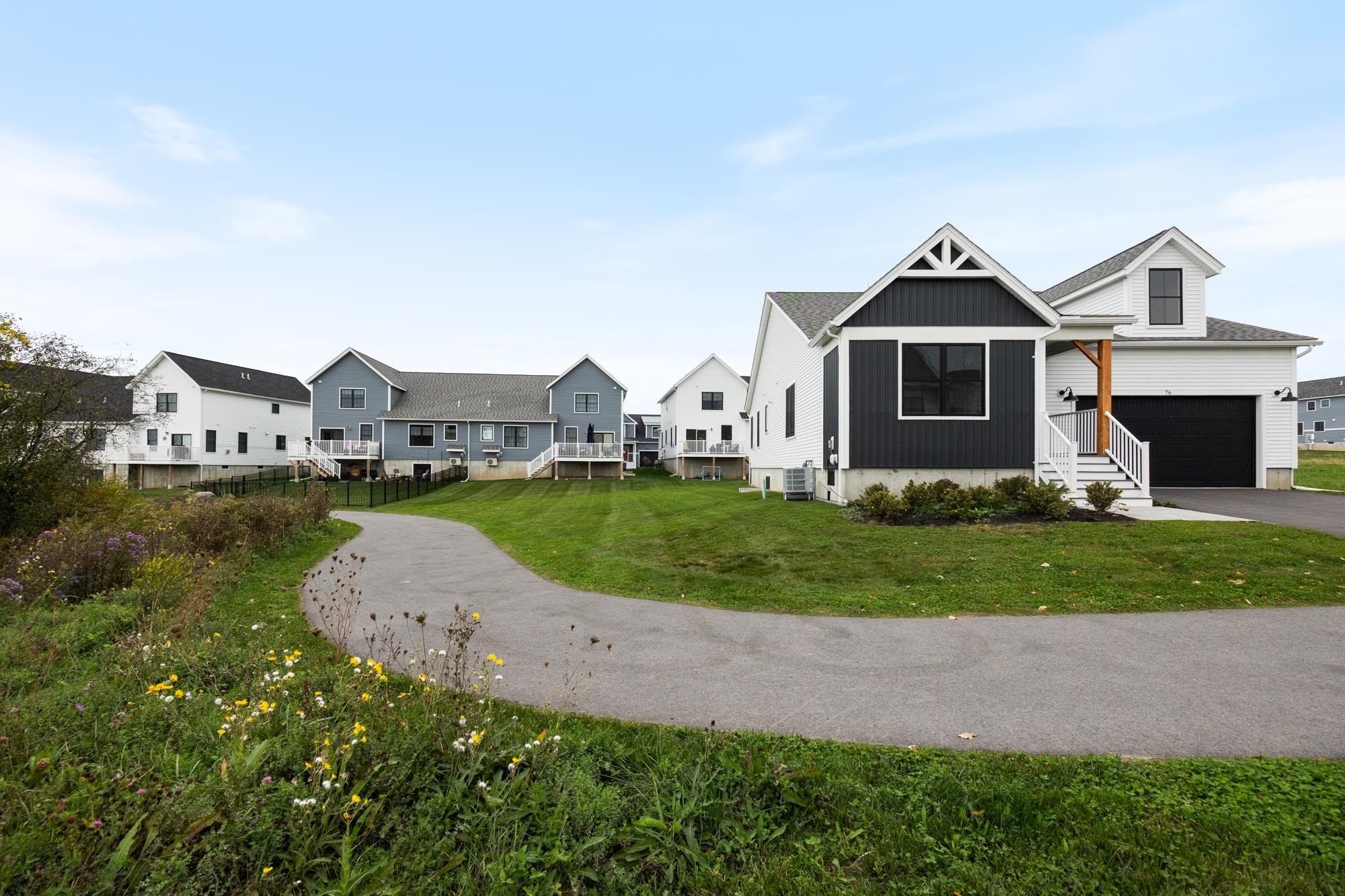 76 Russet Road Property Photo 4