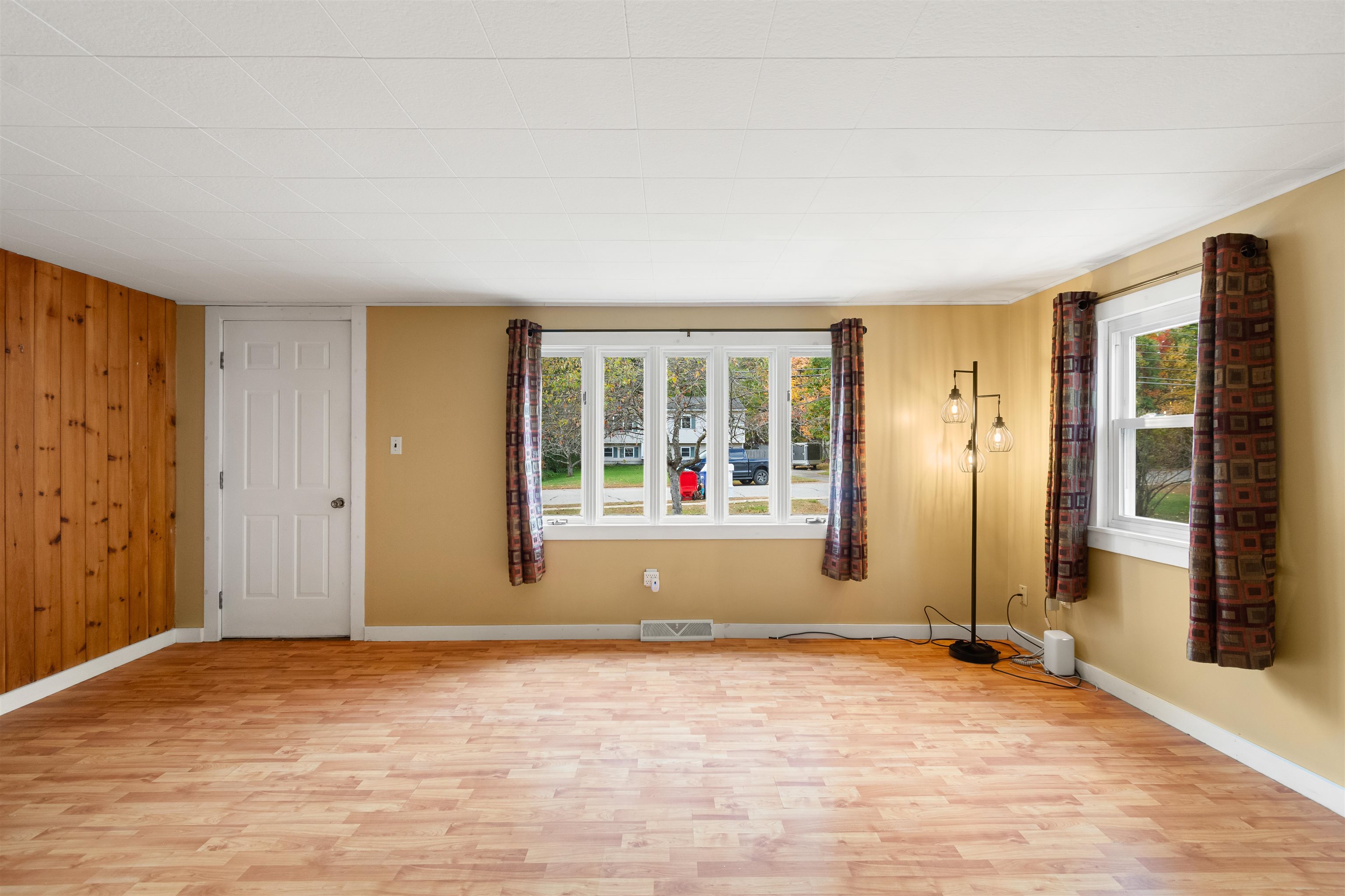 14 Foster Road Property Photo 8