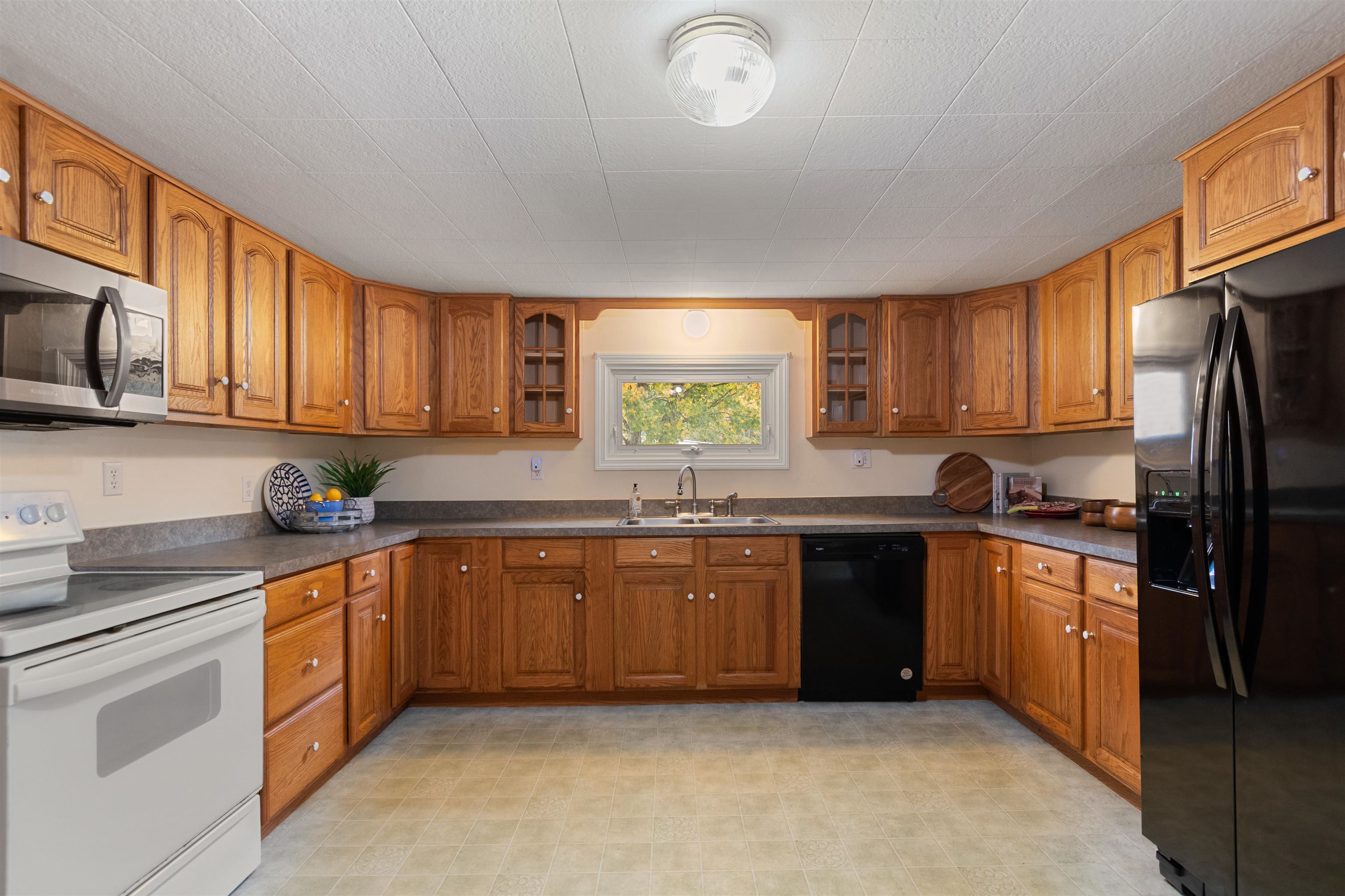 14 Foster Road Property Photo 10