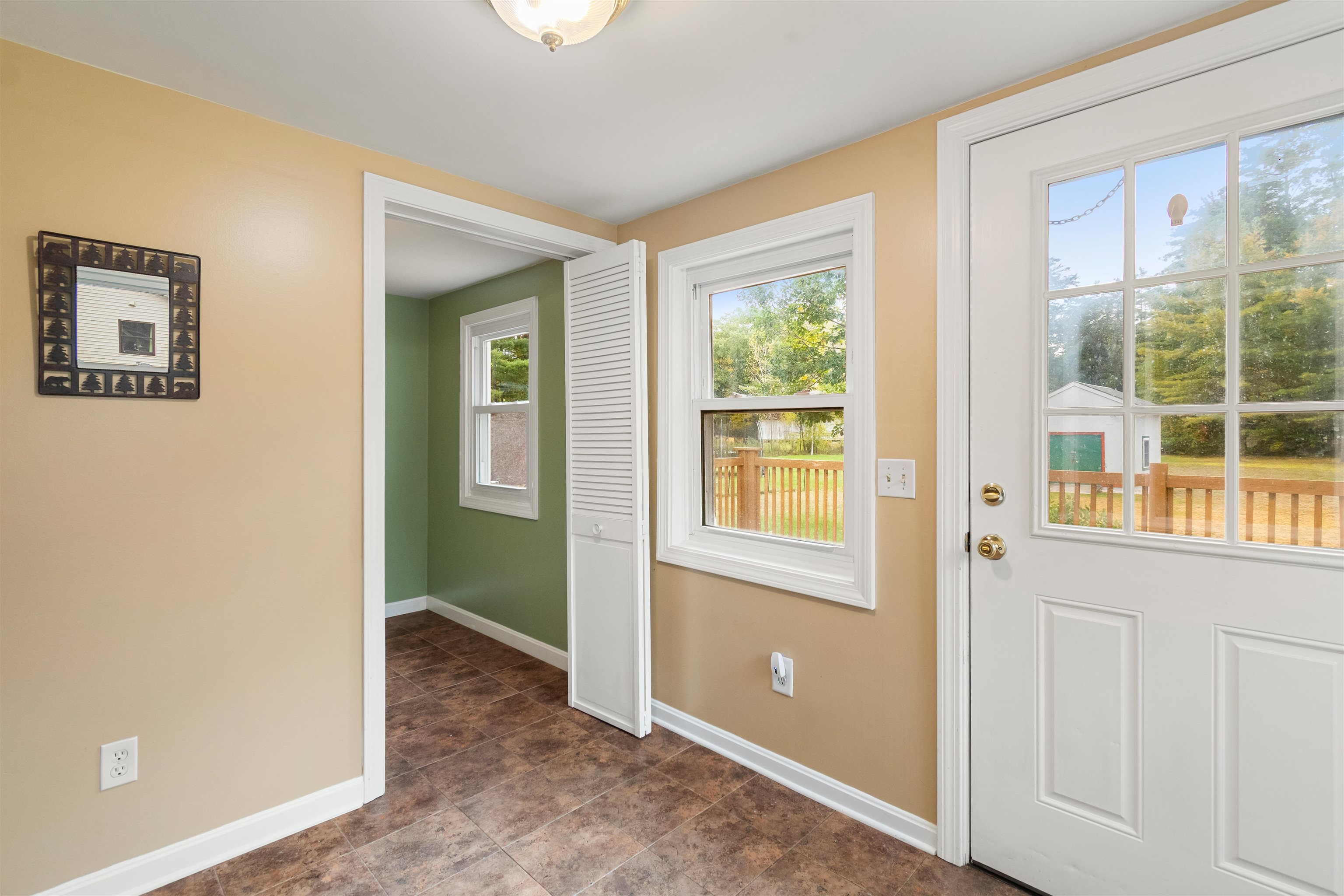 14 Foster Road Property Photo 18