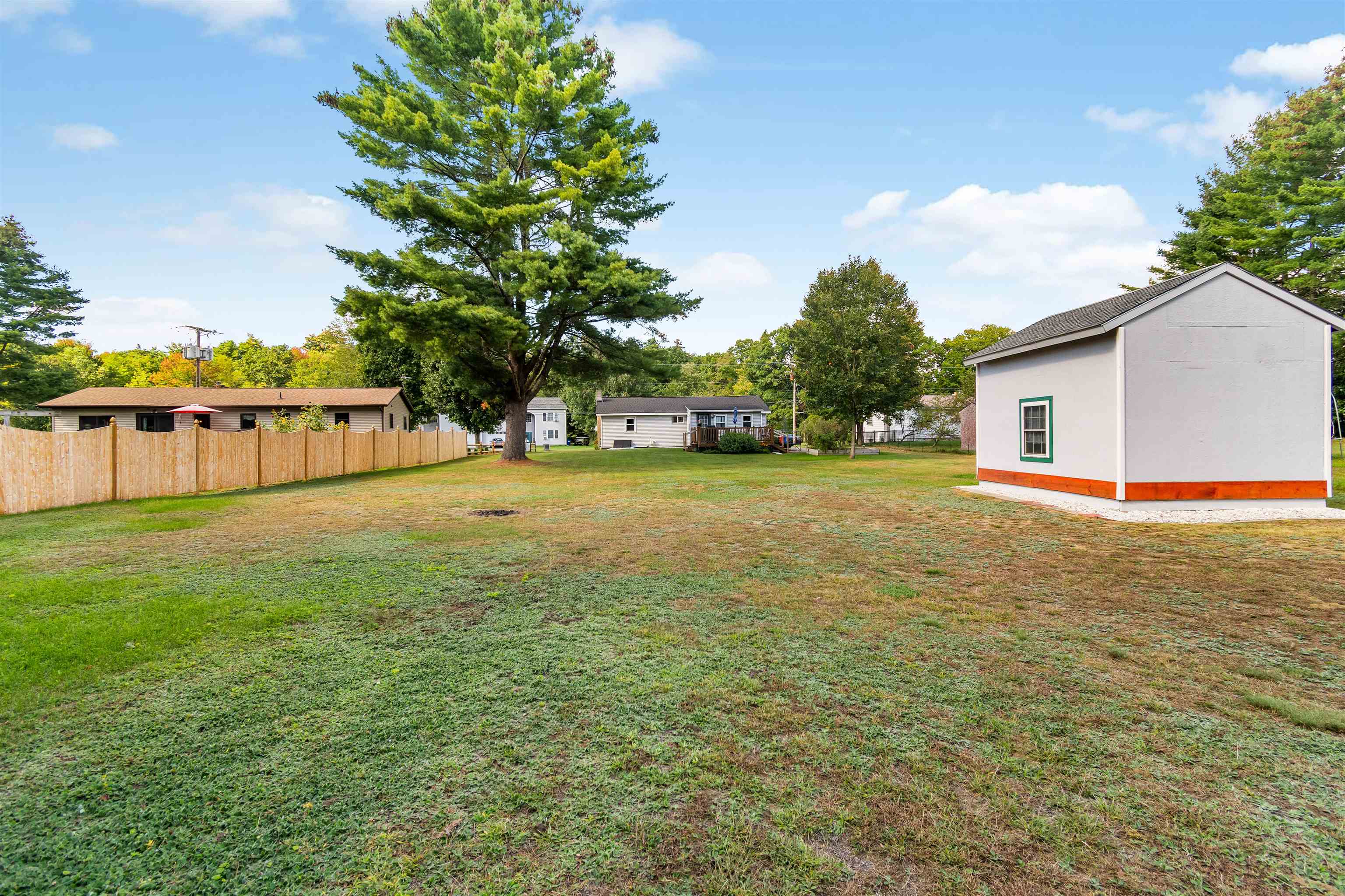 14 Foster Road Property Photo 34