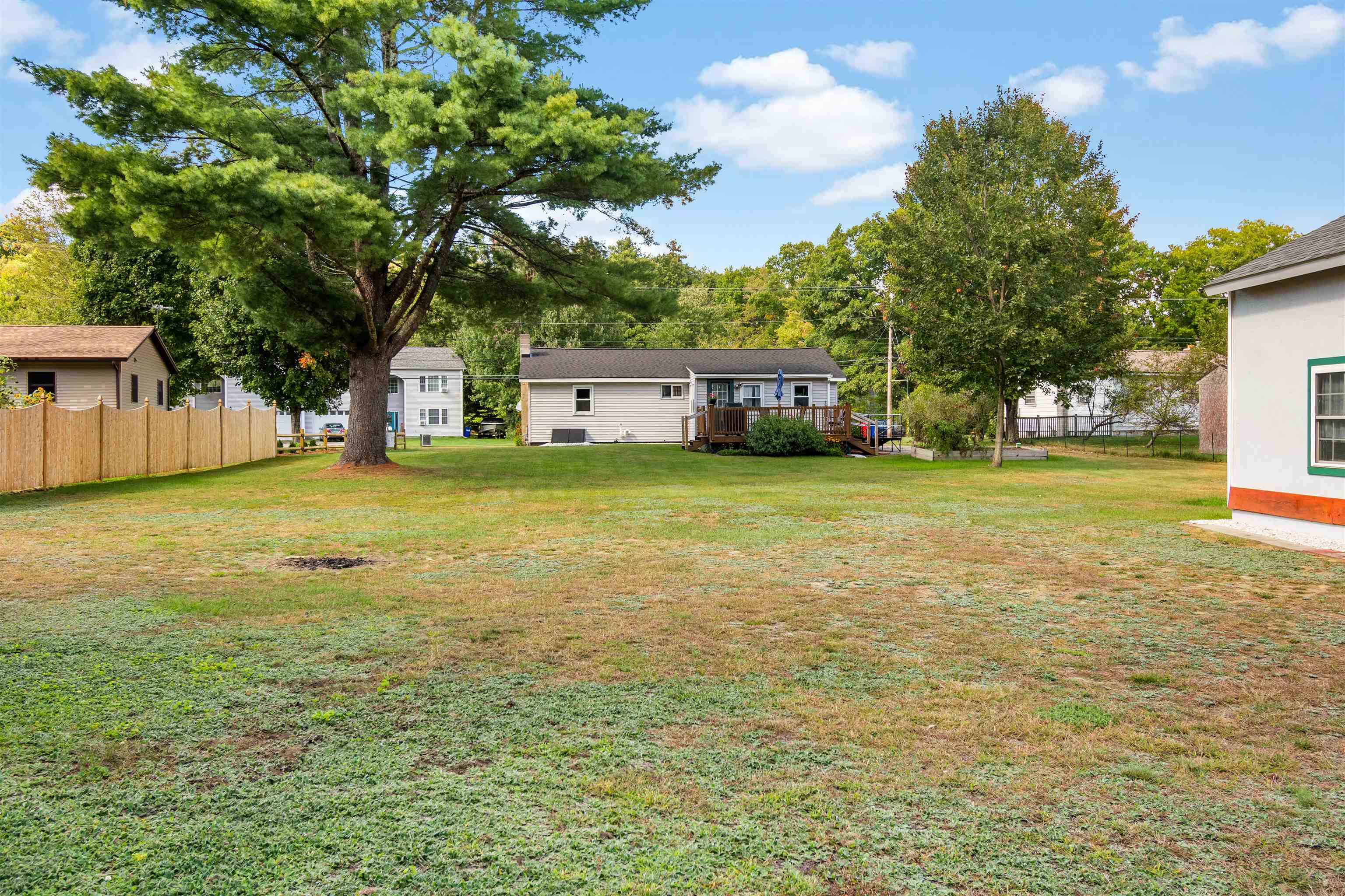 14 Foster Road Property Photo 35