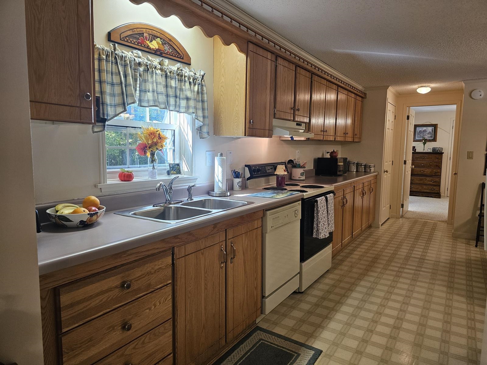 55 Wexford Lane Property Photo 7