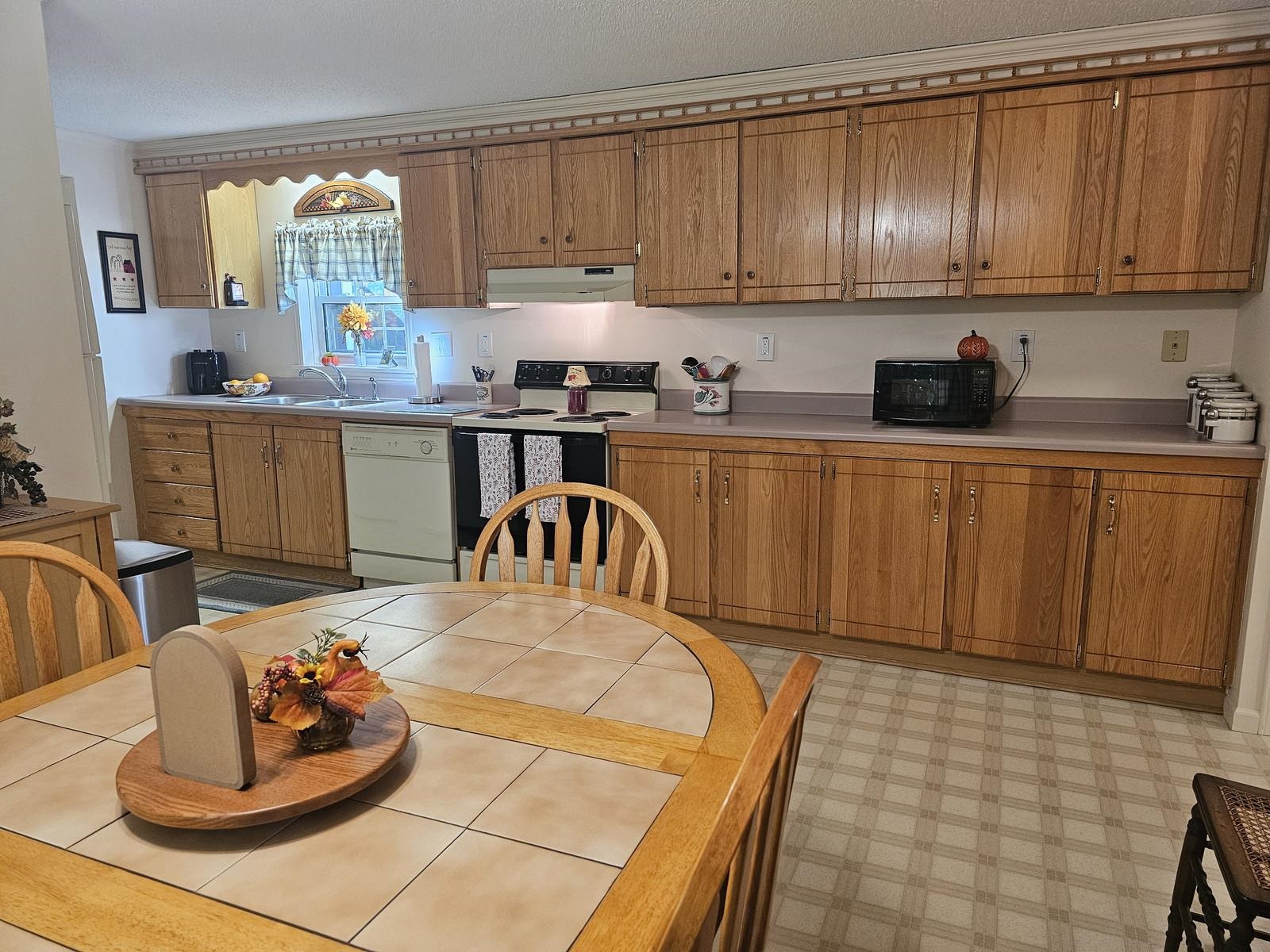 55 Wexford Lane Property Photo 11