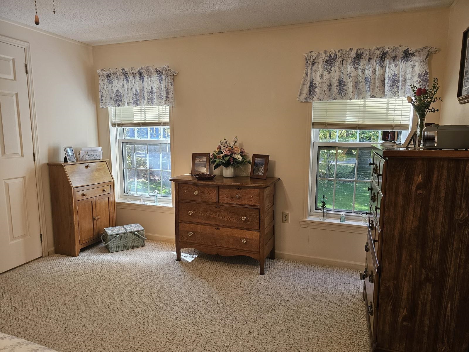 55 Wexford Lane Property Photo 14
