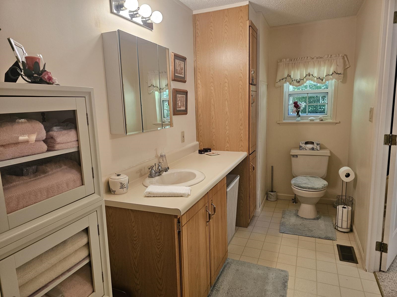 55 Wexford Lane Property Photo 18