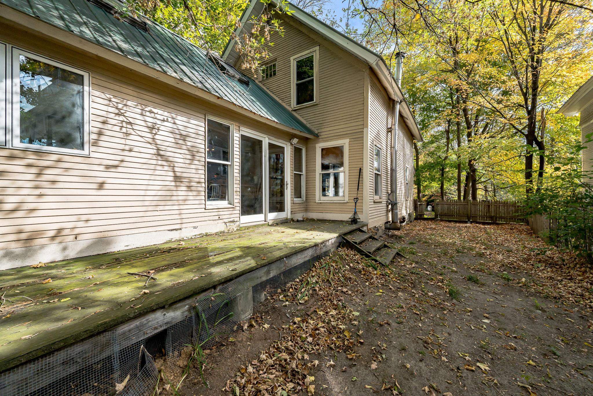 10 Hillside Avenue Property Photo 34