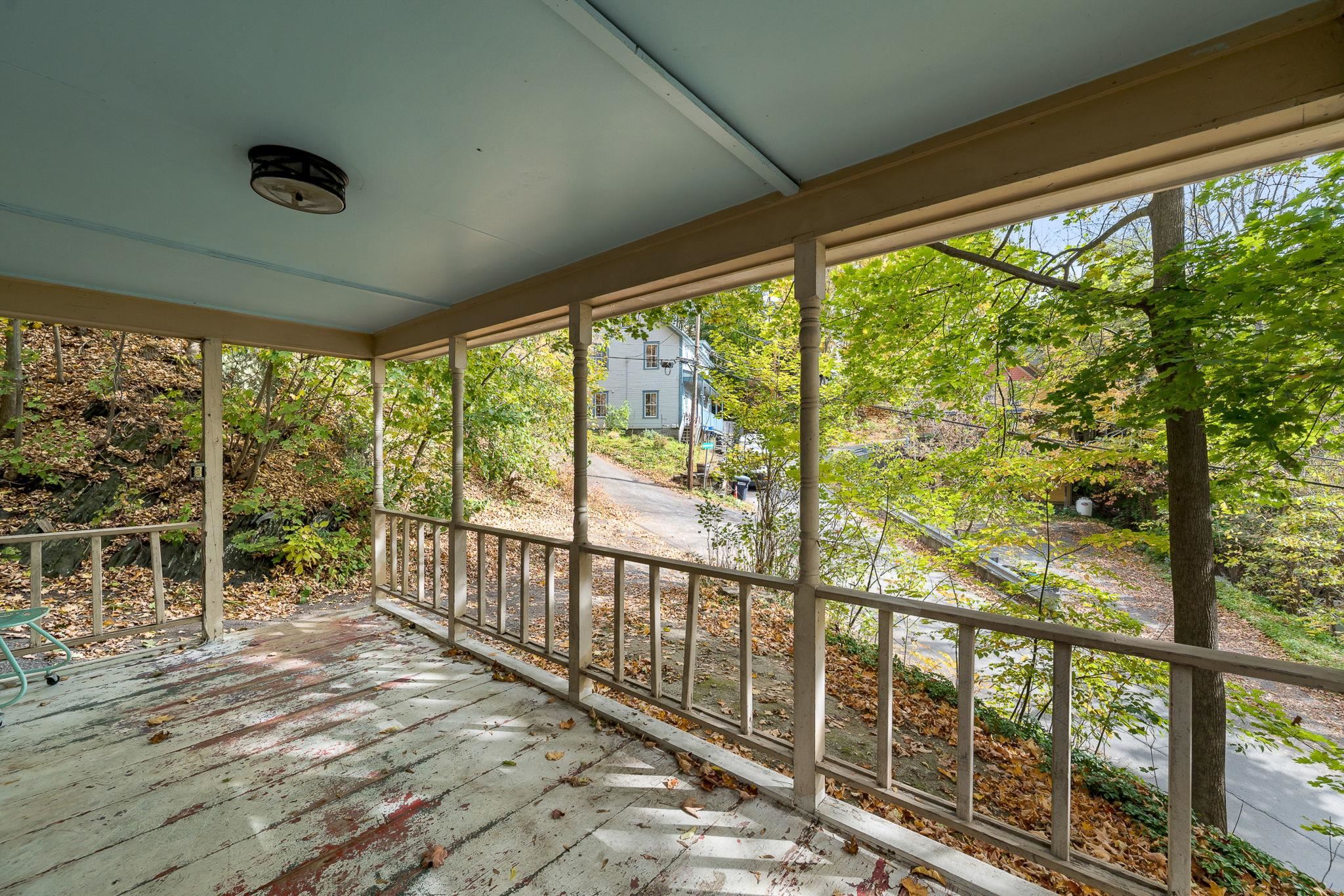 10 Hillside Avenue Property Photo 37