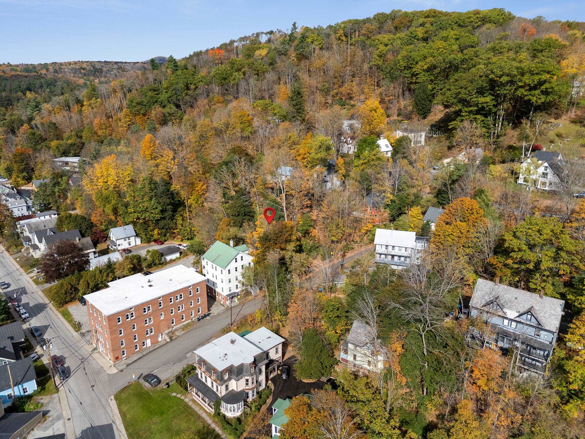10 Hillside Avenue Property Photo 44