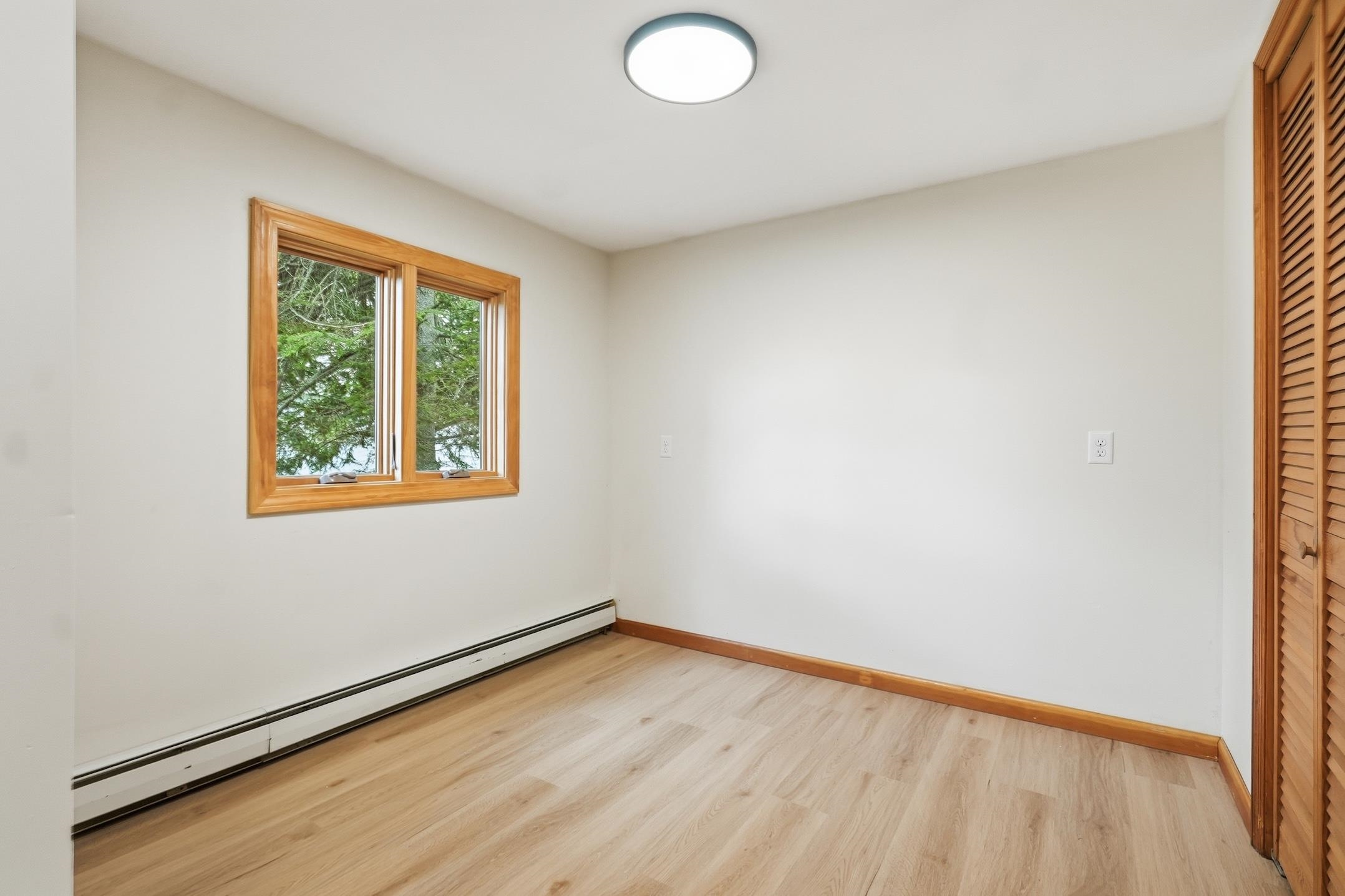 224 Silver Street Property Photo 38