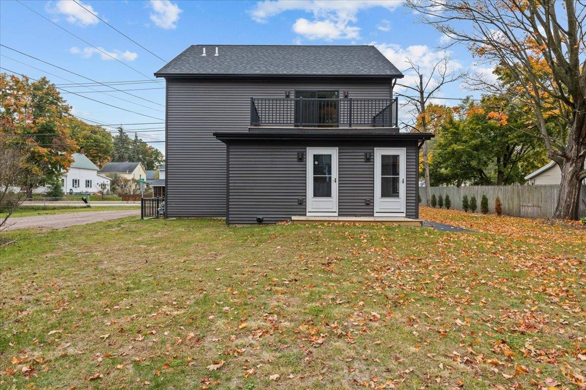40 Maple Street Property Photo 2