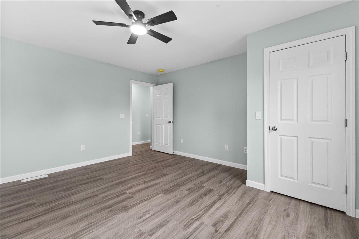 40 Maple Street Property Photo 18