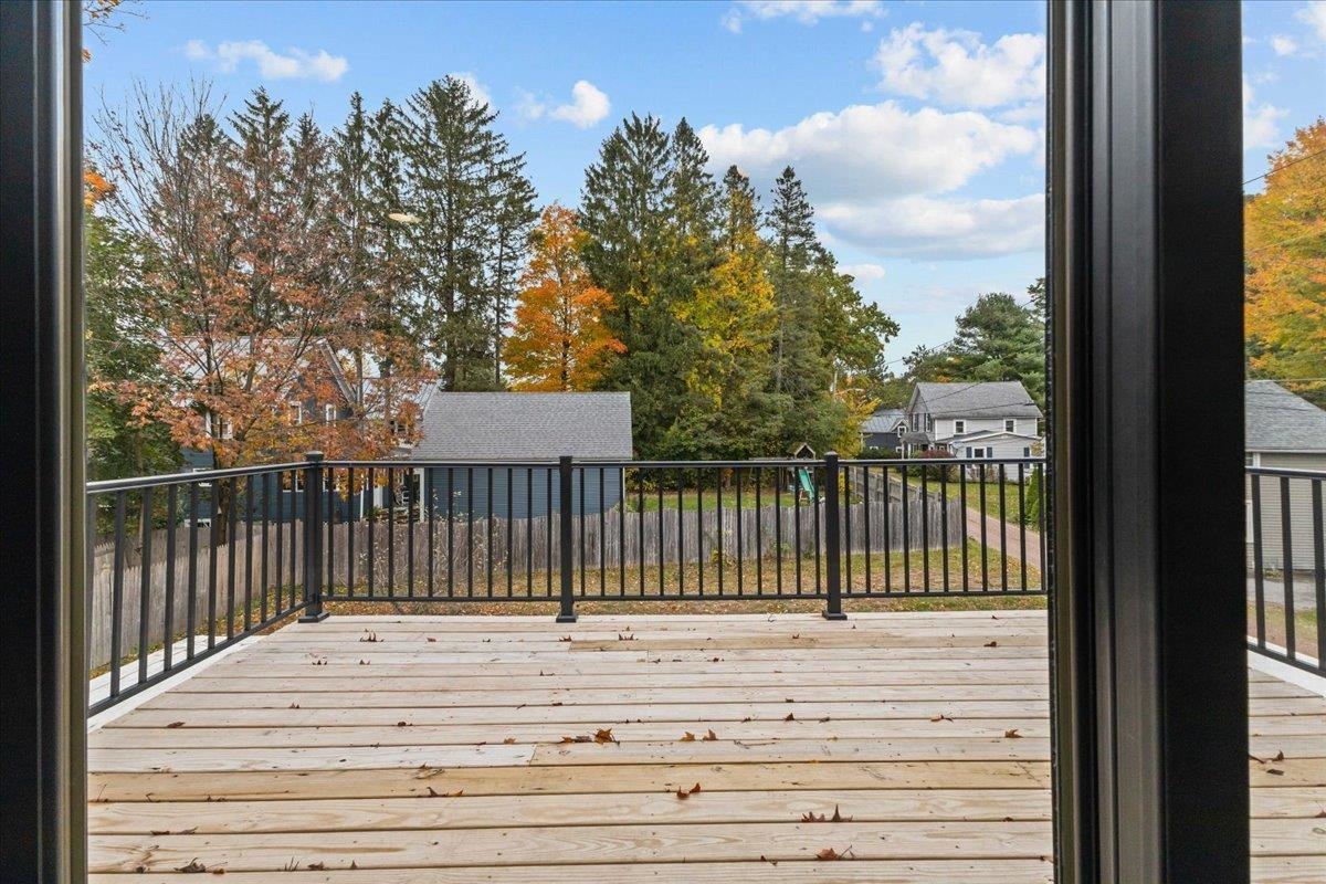 40 Maple Street Property Photo 24