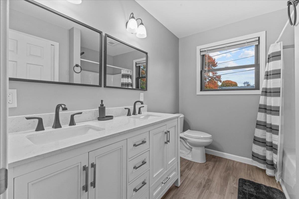 40 Maple Street Property Photo 26