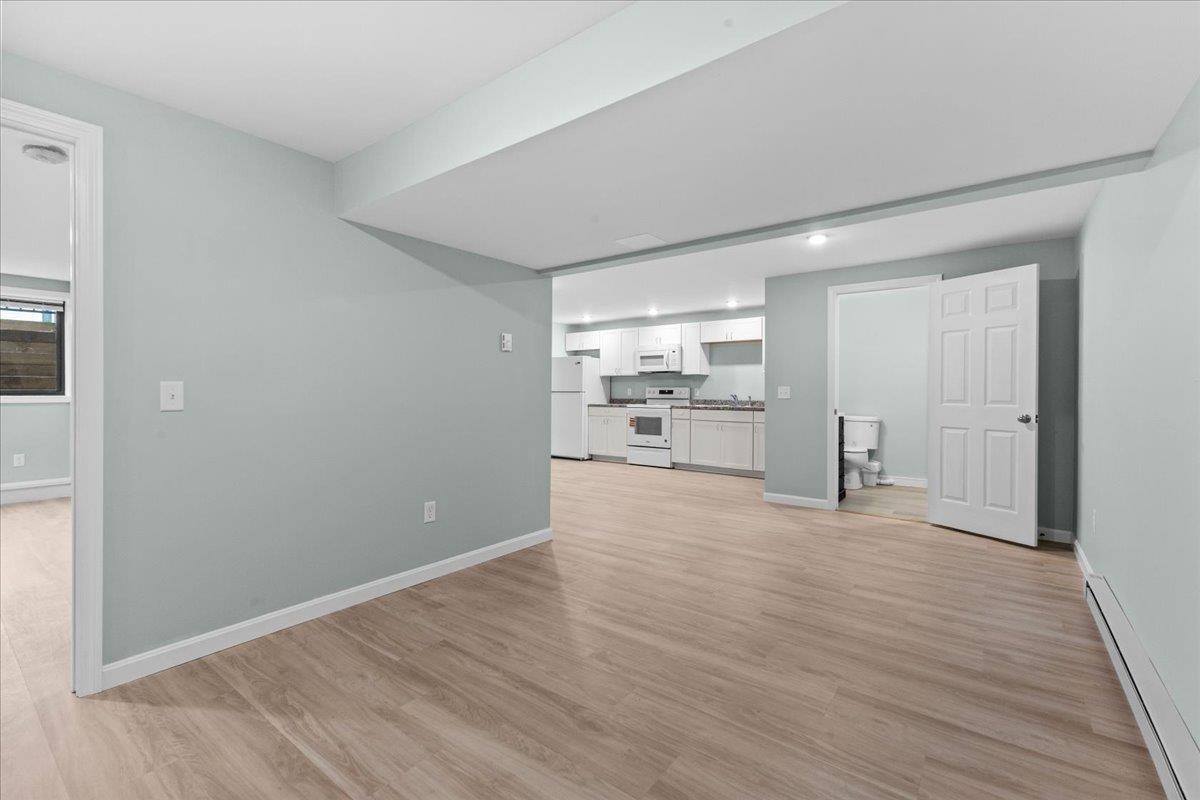 40 Maple Street Property Photo 35