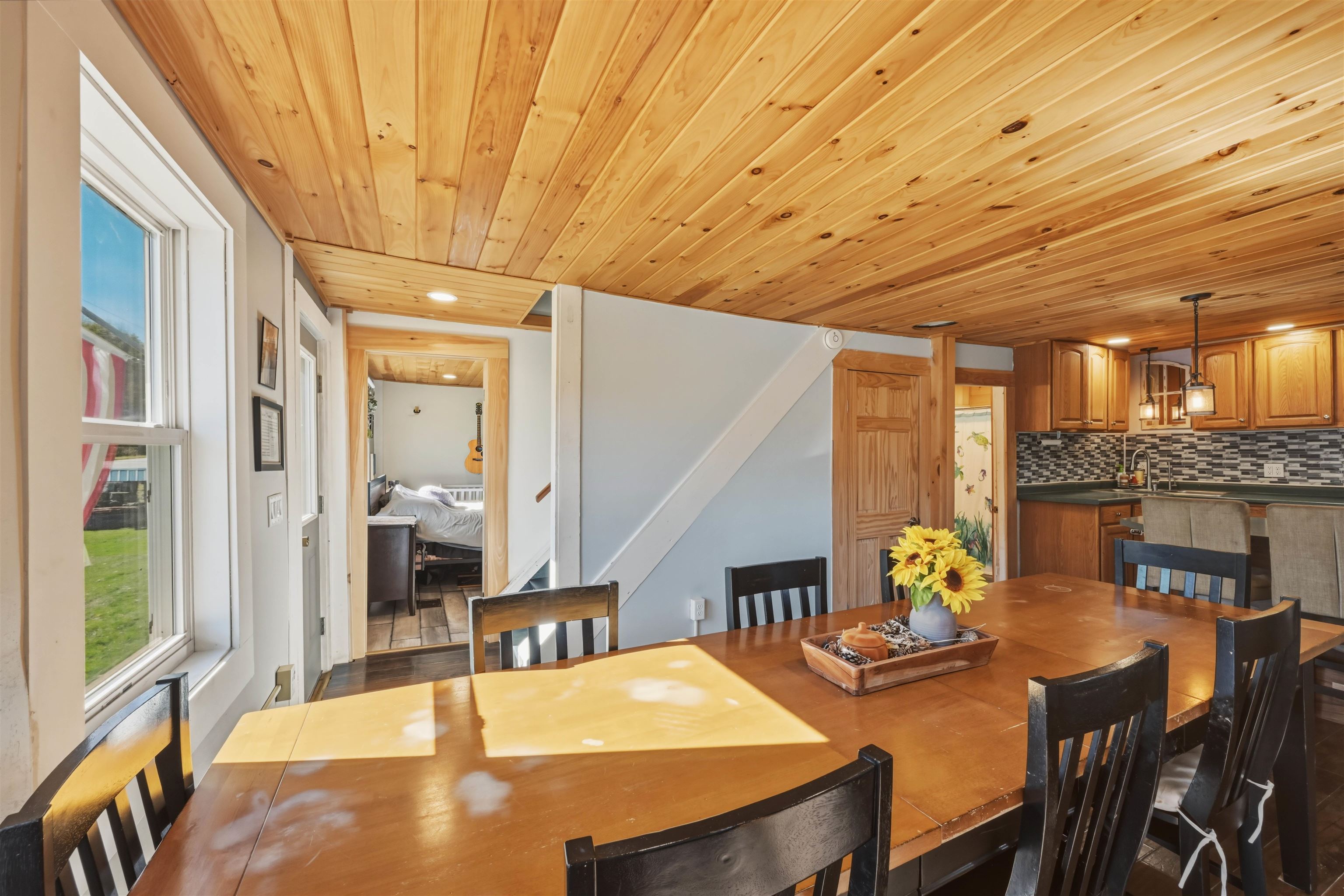 1904 Duffy Hill Road Property Photo 6