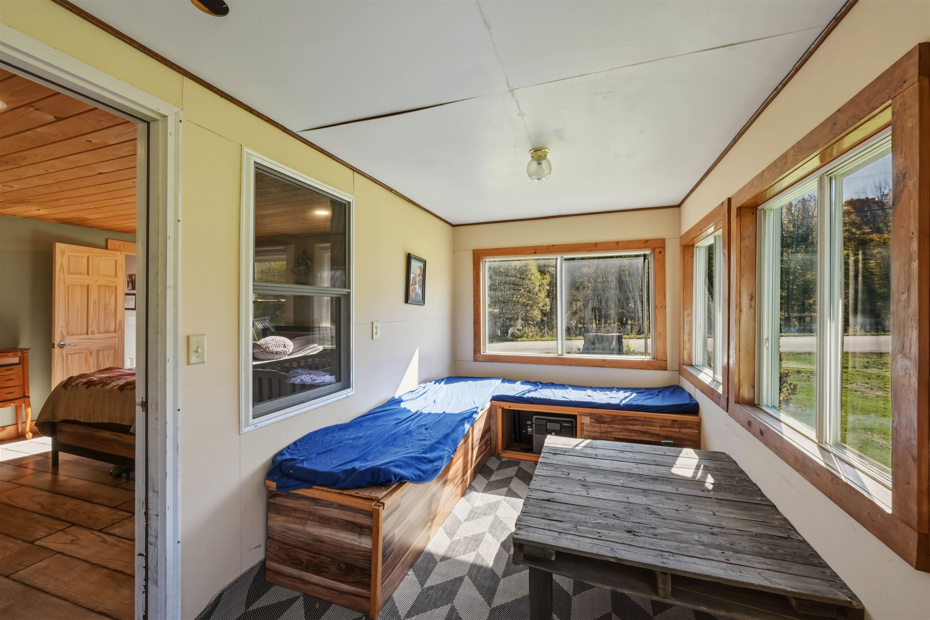 1904 Duffy Hill Road Property Photo 22