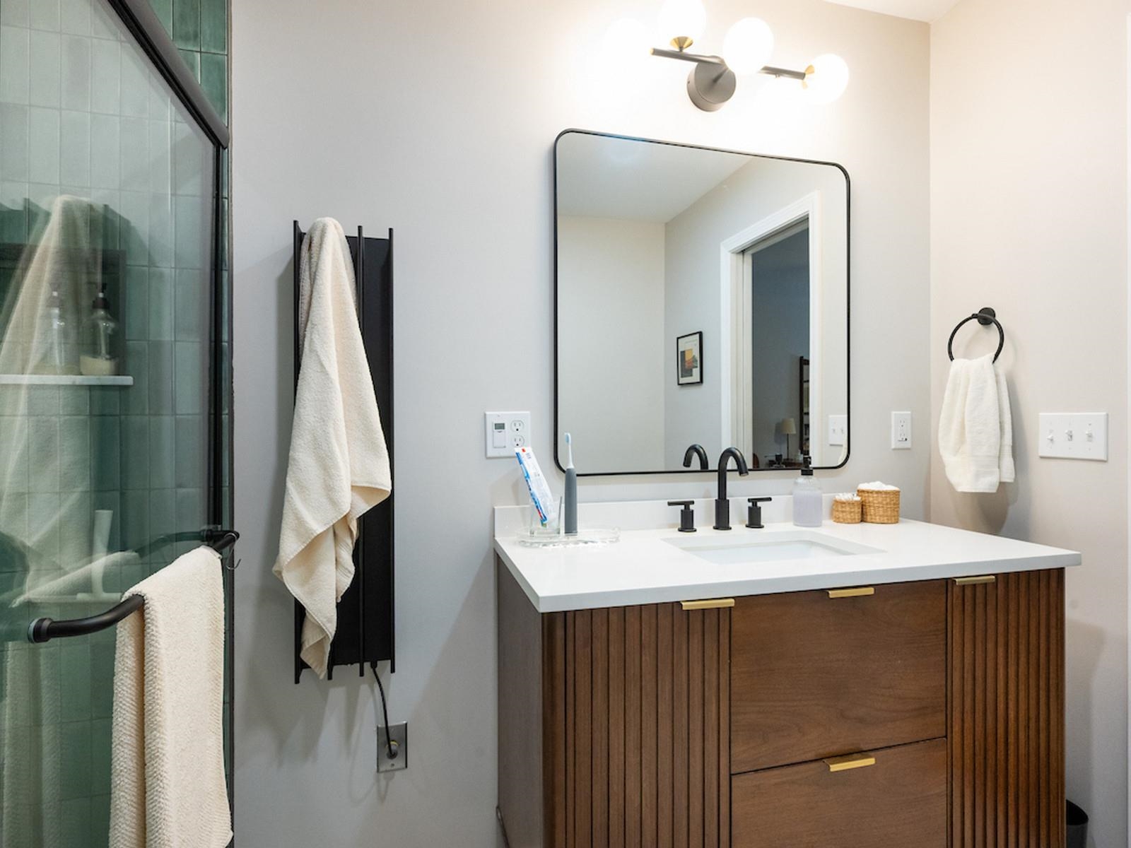 16 Greenwood Avenue Property Photo 23
