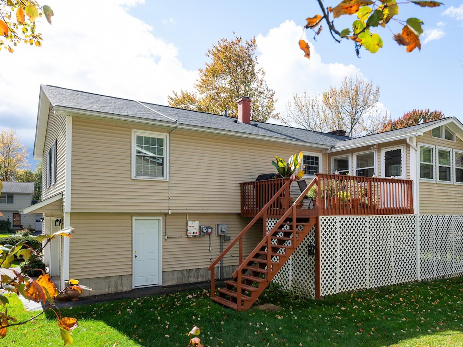 16 Greenwood Avenue Property Photo 37