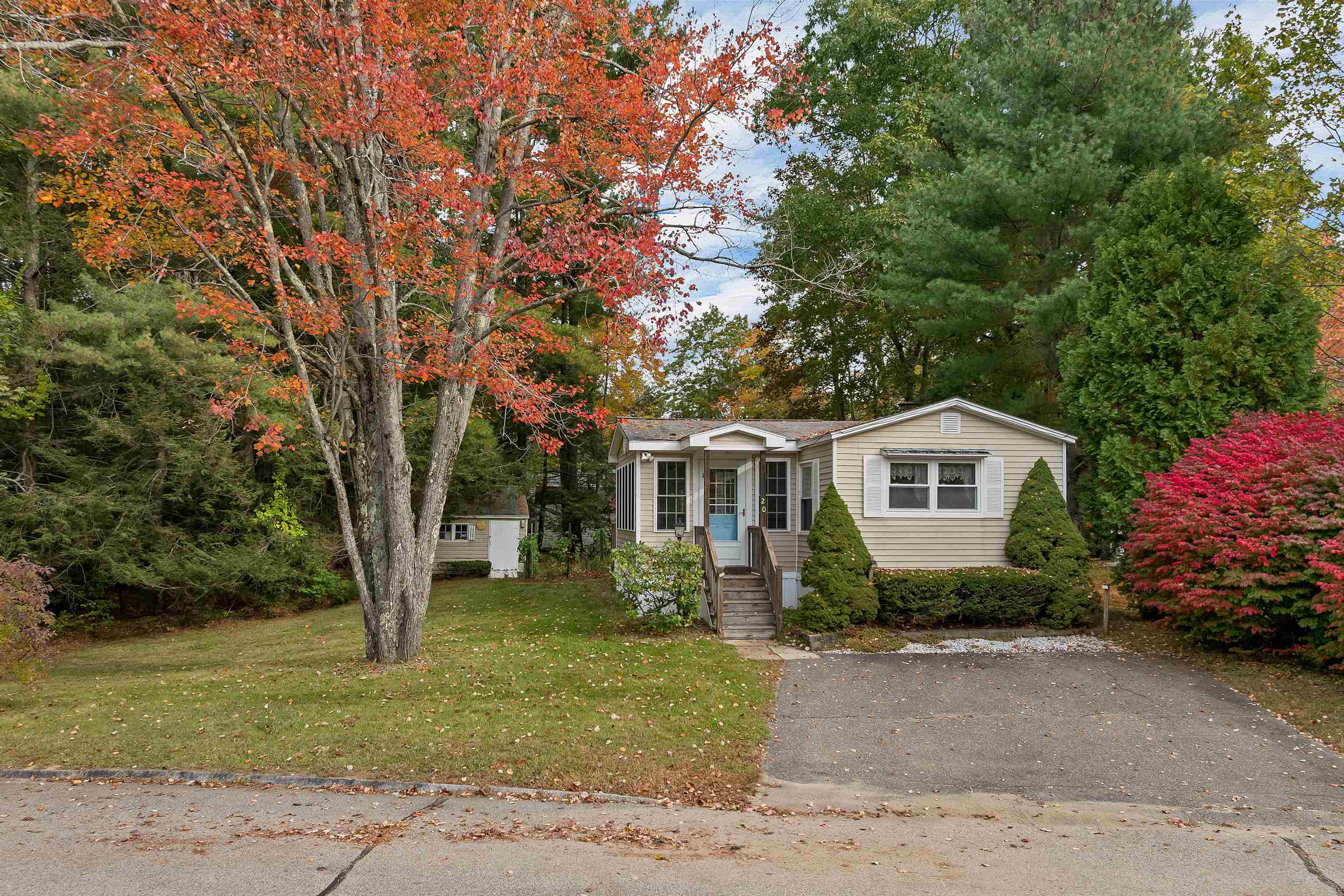 20 Arrowbrook Road Property Photo 1