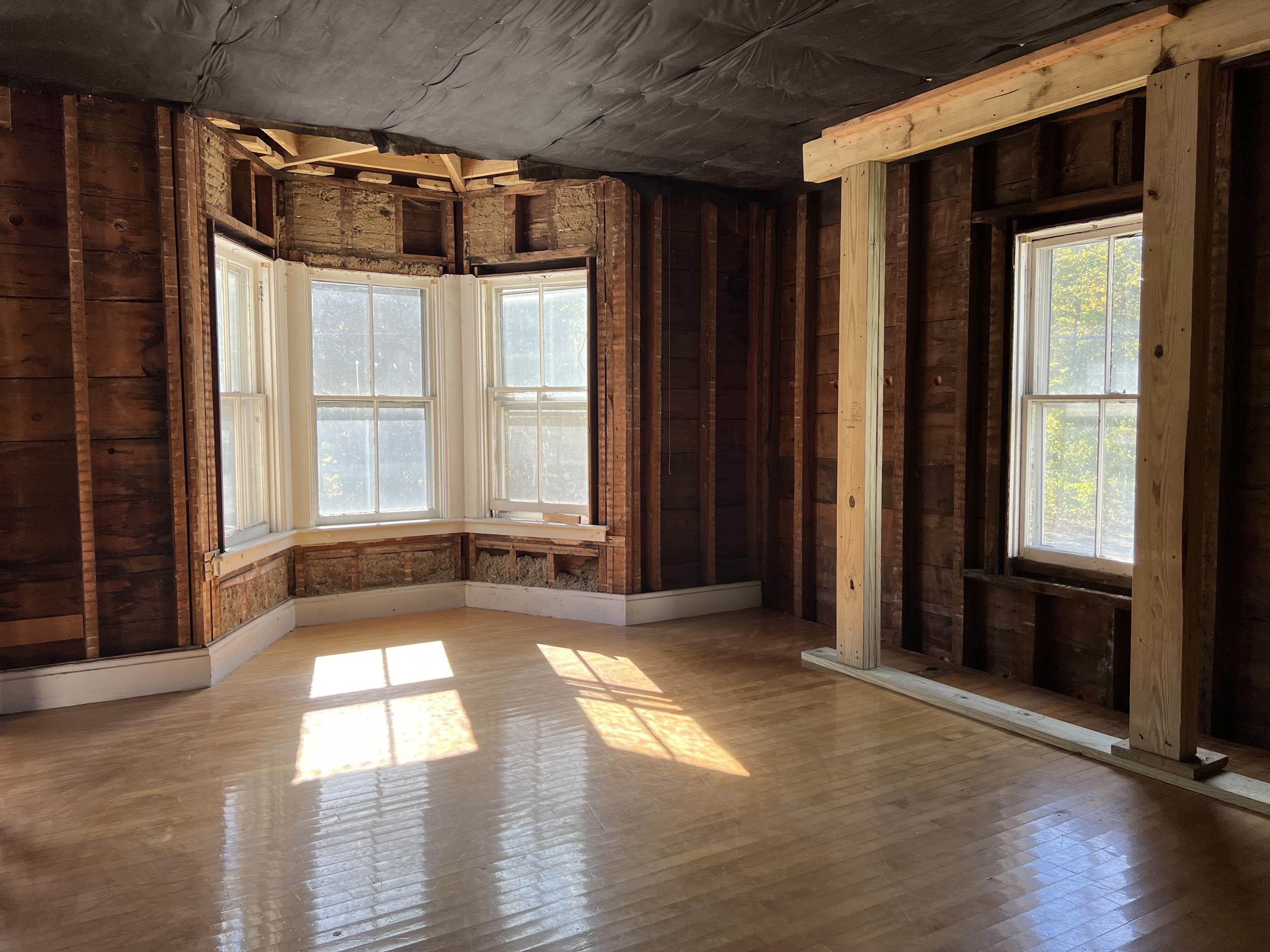 139 Frost Street Property Photo 8