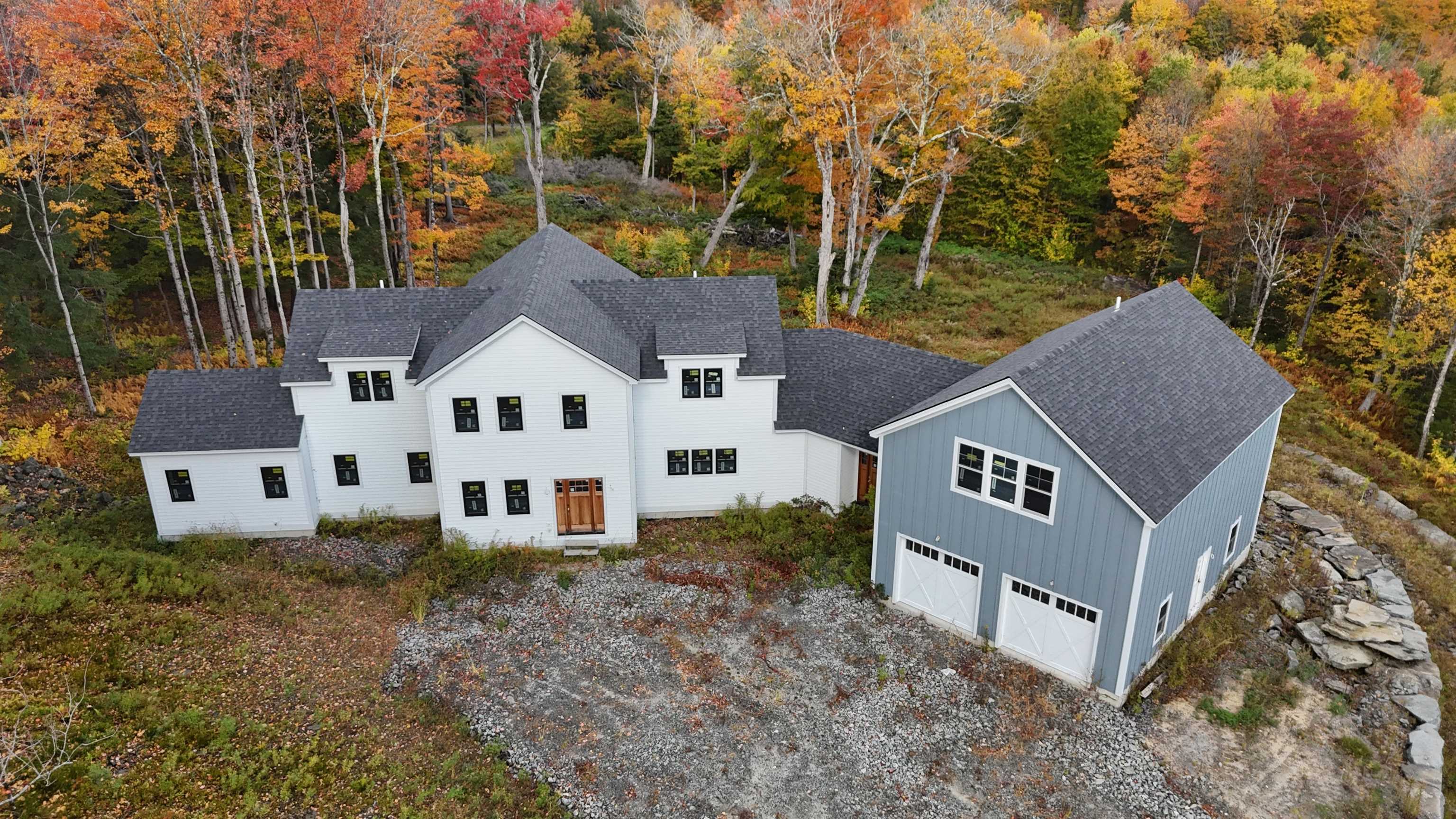 29 Mountain Ridge Property Photo 4