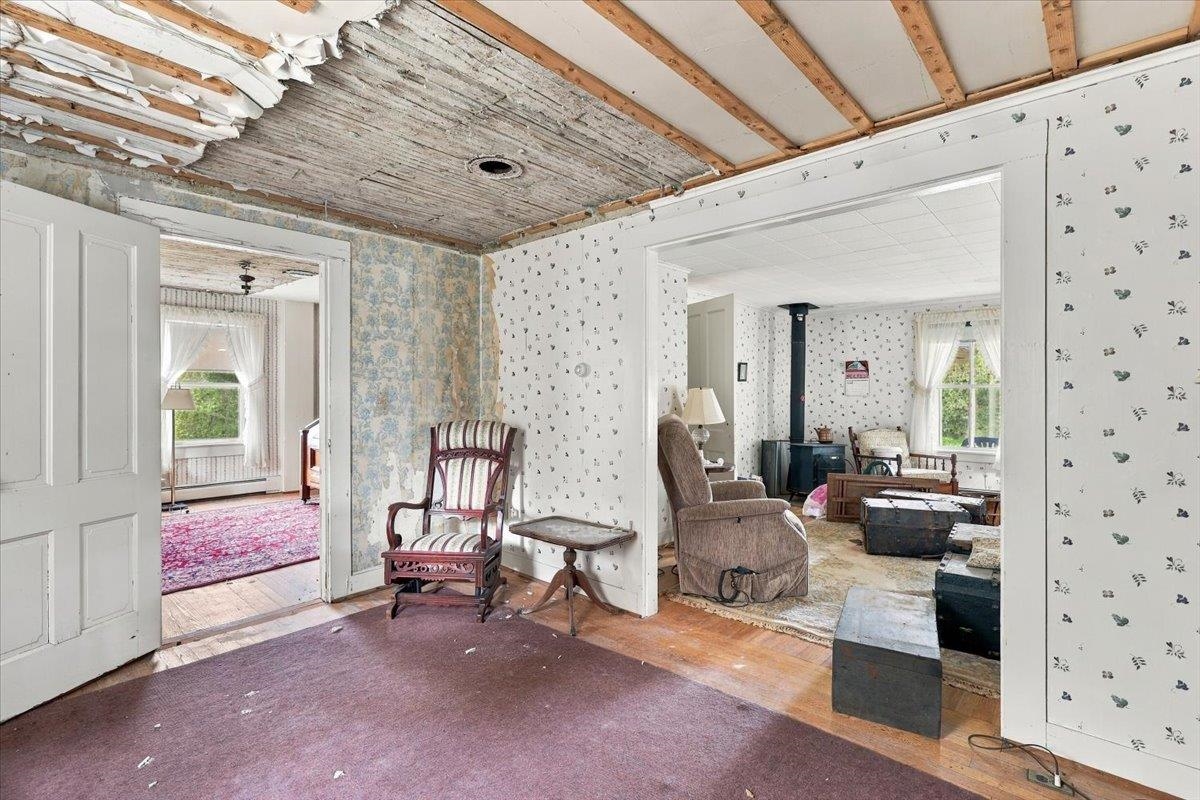 1225 Dorset Street Property Photo 10