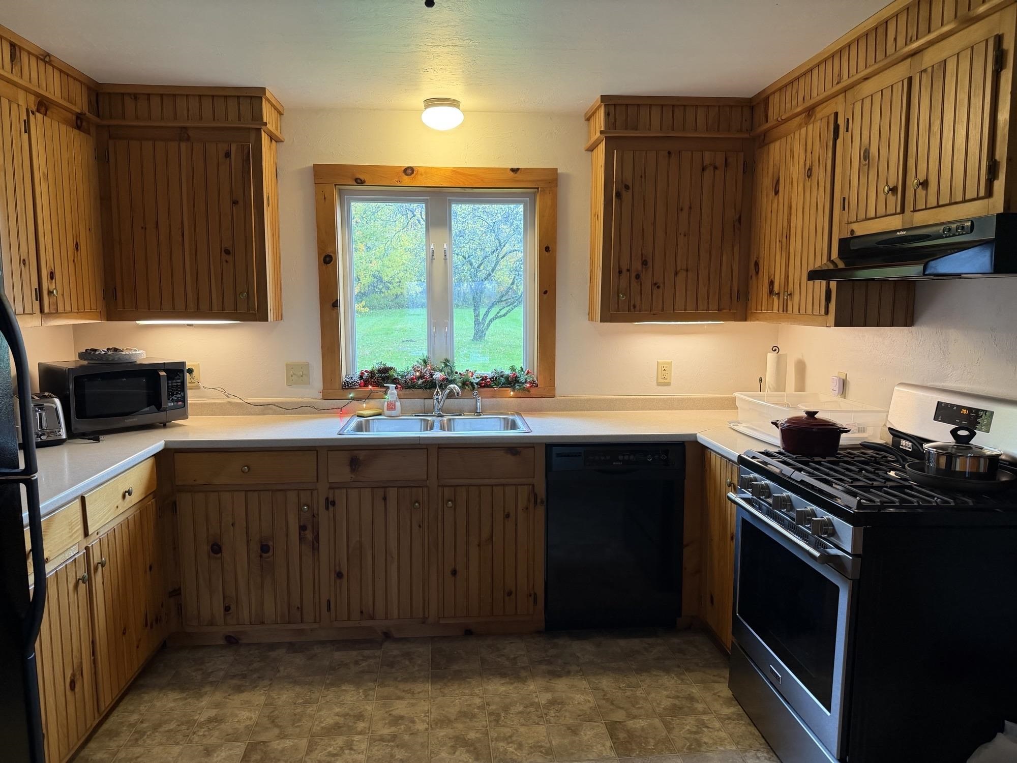 918 Stearns Brook Road Property Photo 5