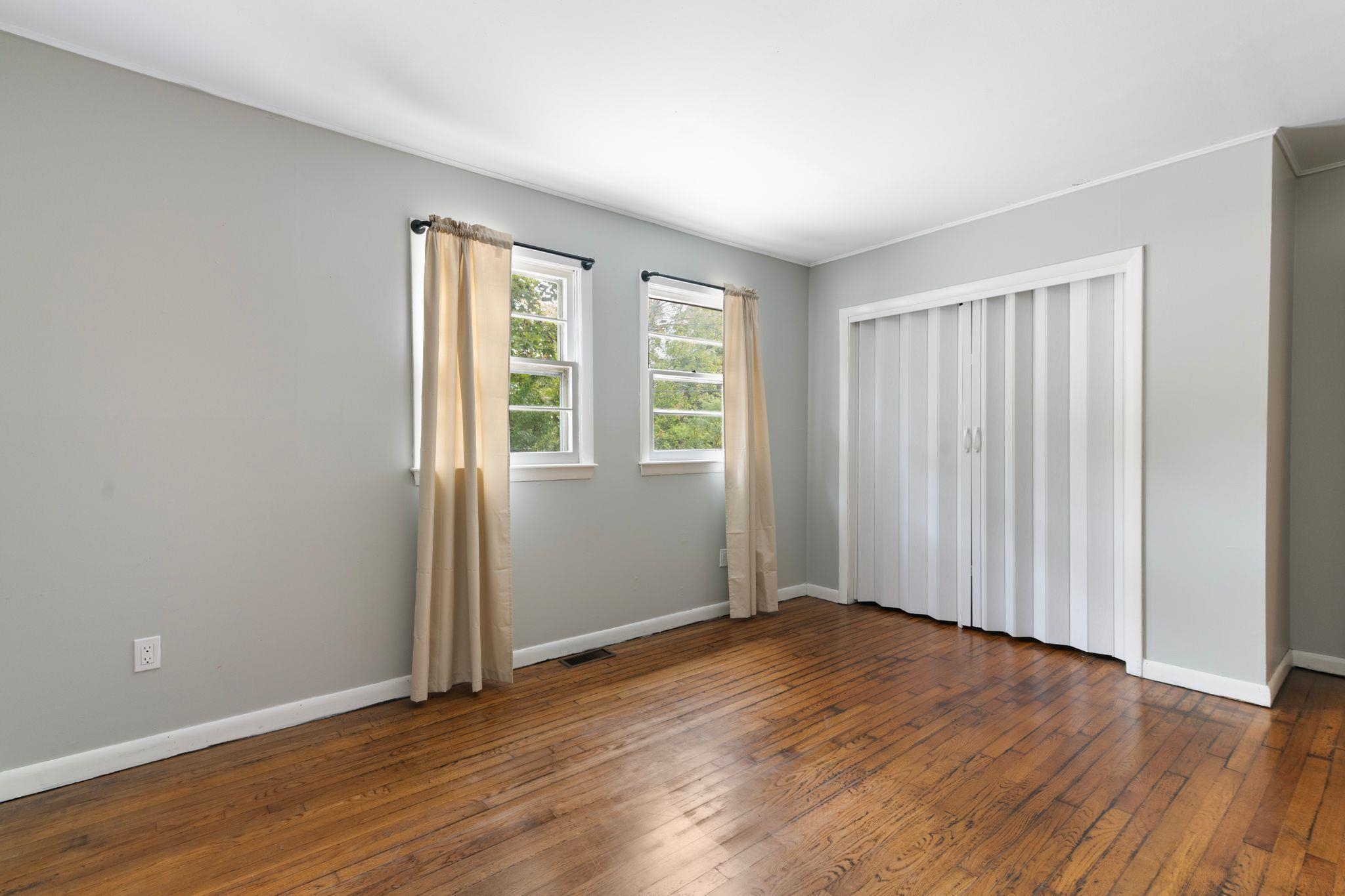 43 Winter Street Property Photo 3