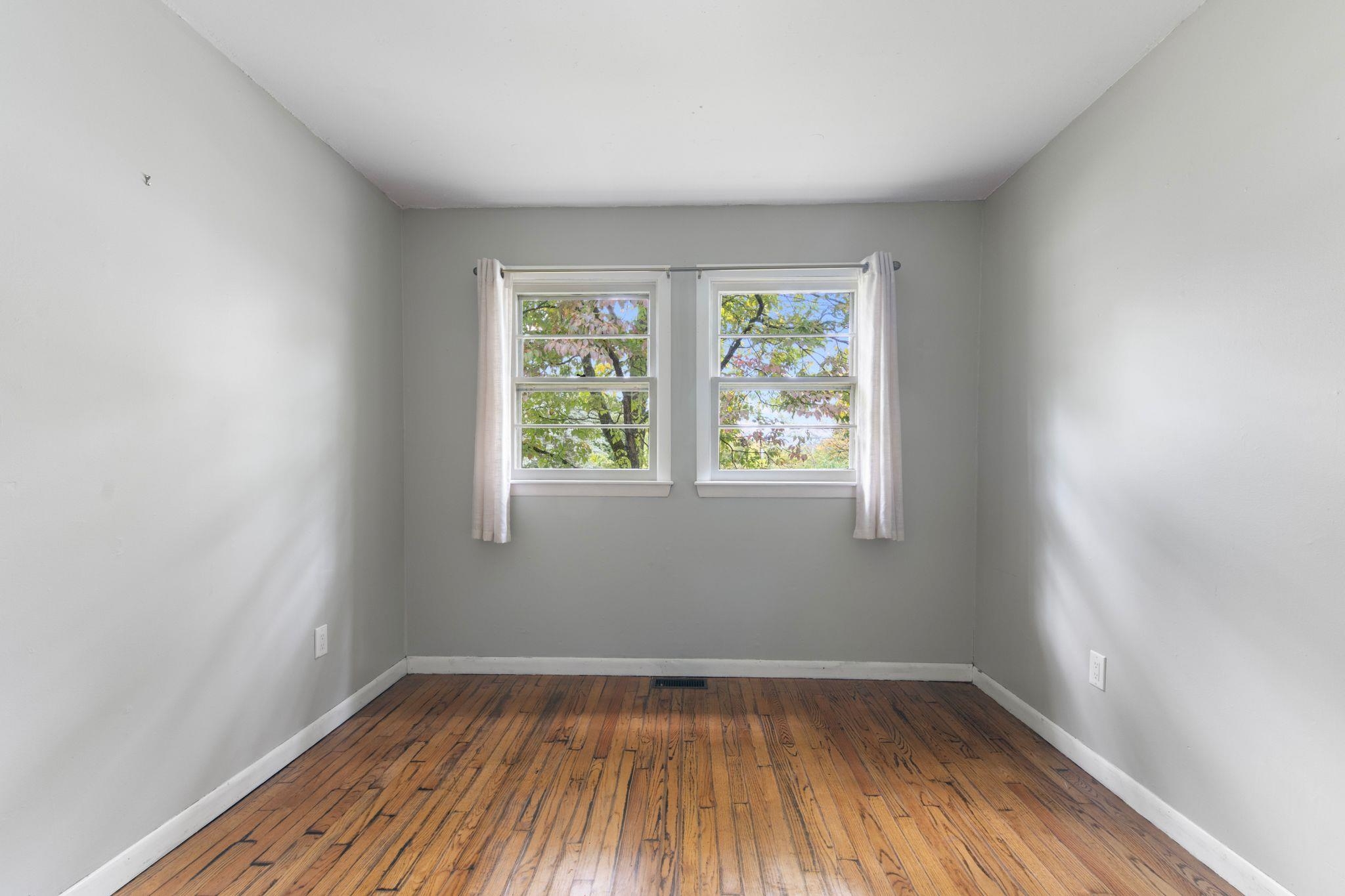 43 Winter Street Property Photo 5