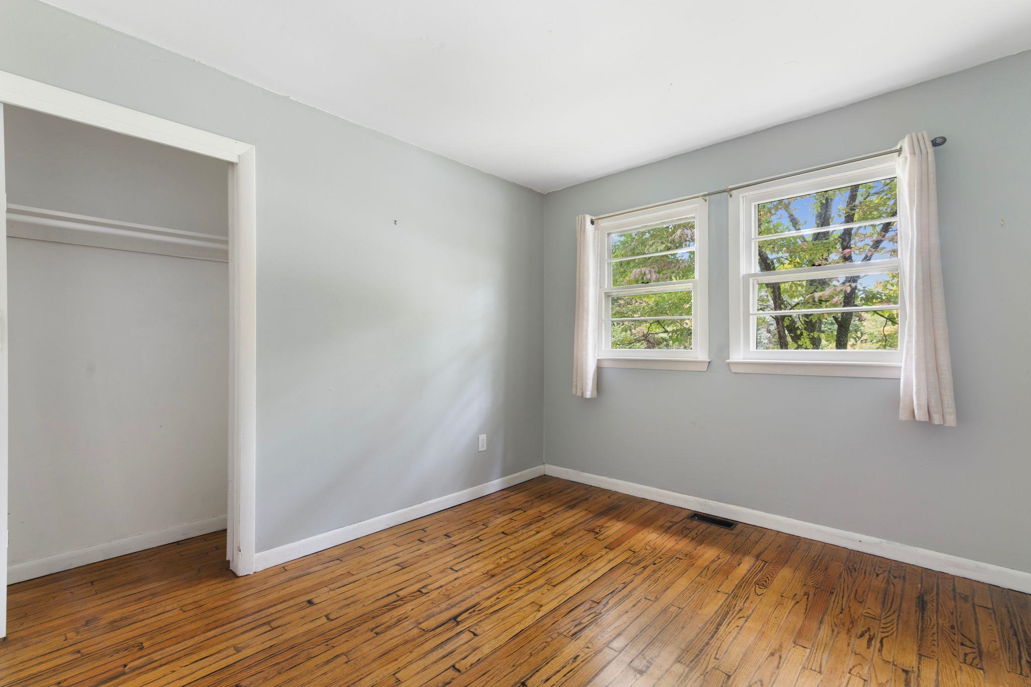 43 Winter Street Property Photo 6