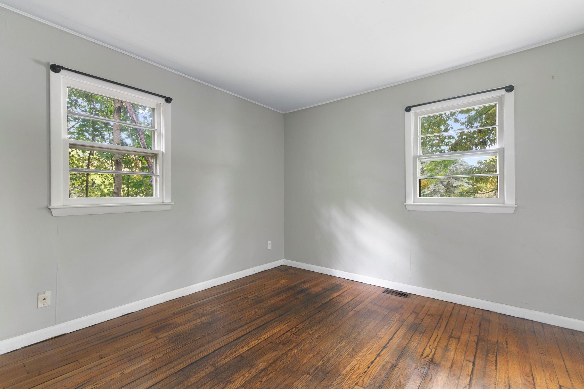 43 Winter Street Property Photo 8