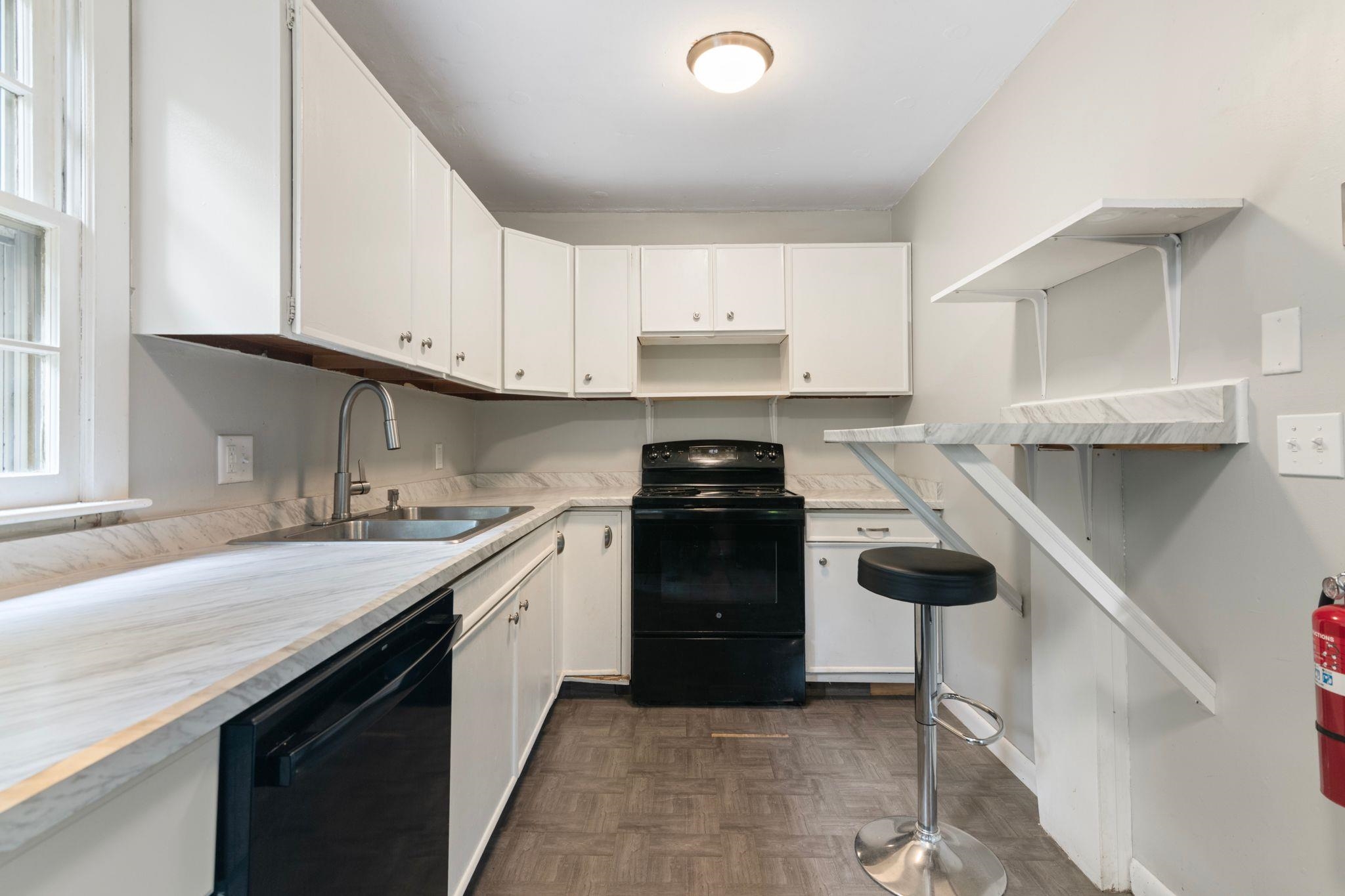 43 Winter Street Property Photo 13