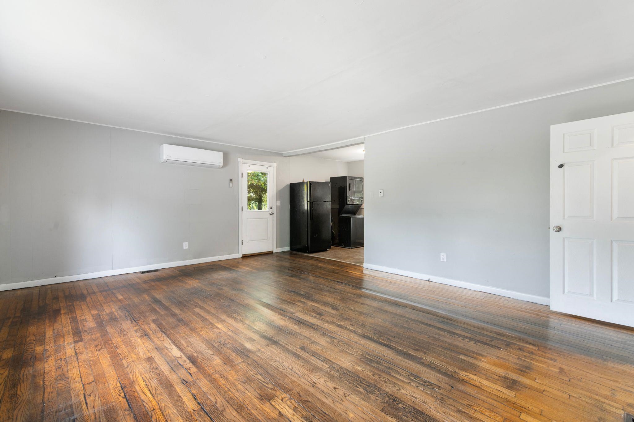 43 Winter Street Property Photo 17